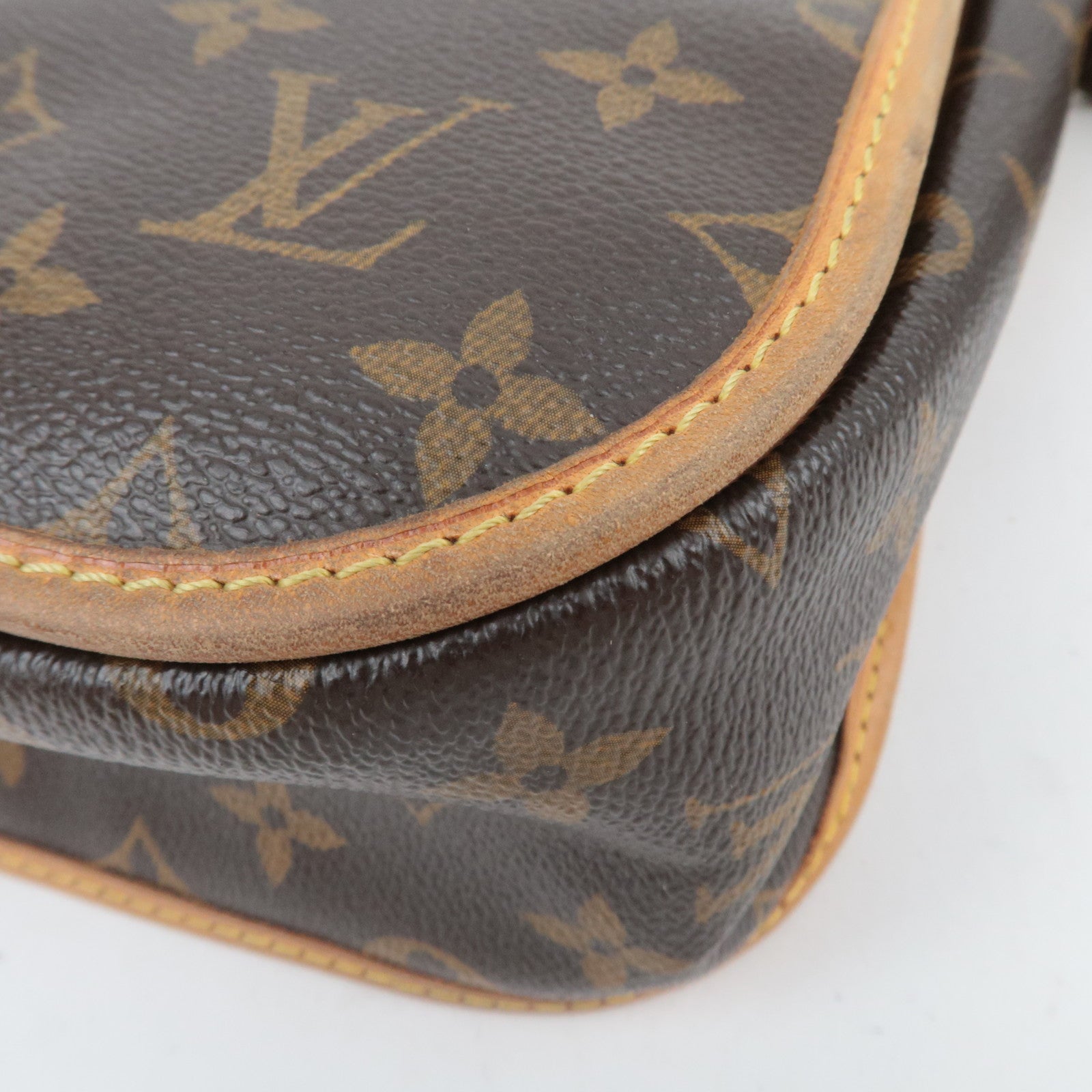 Louis Vuitton Monogram Messenger Bosphore PM Shoulder Bag M40106
