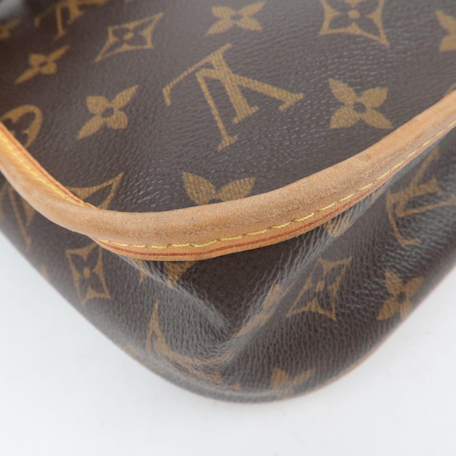 Louis Vuitton Monogram Messenger Bosphore PM Shoulder Bag M40106