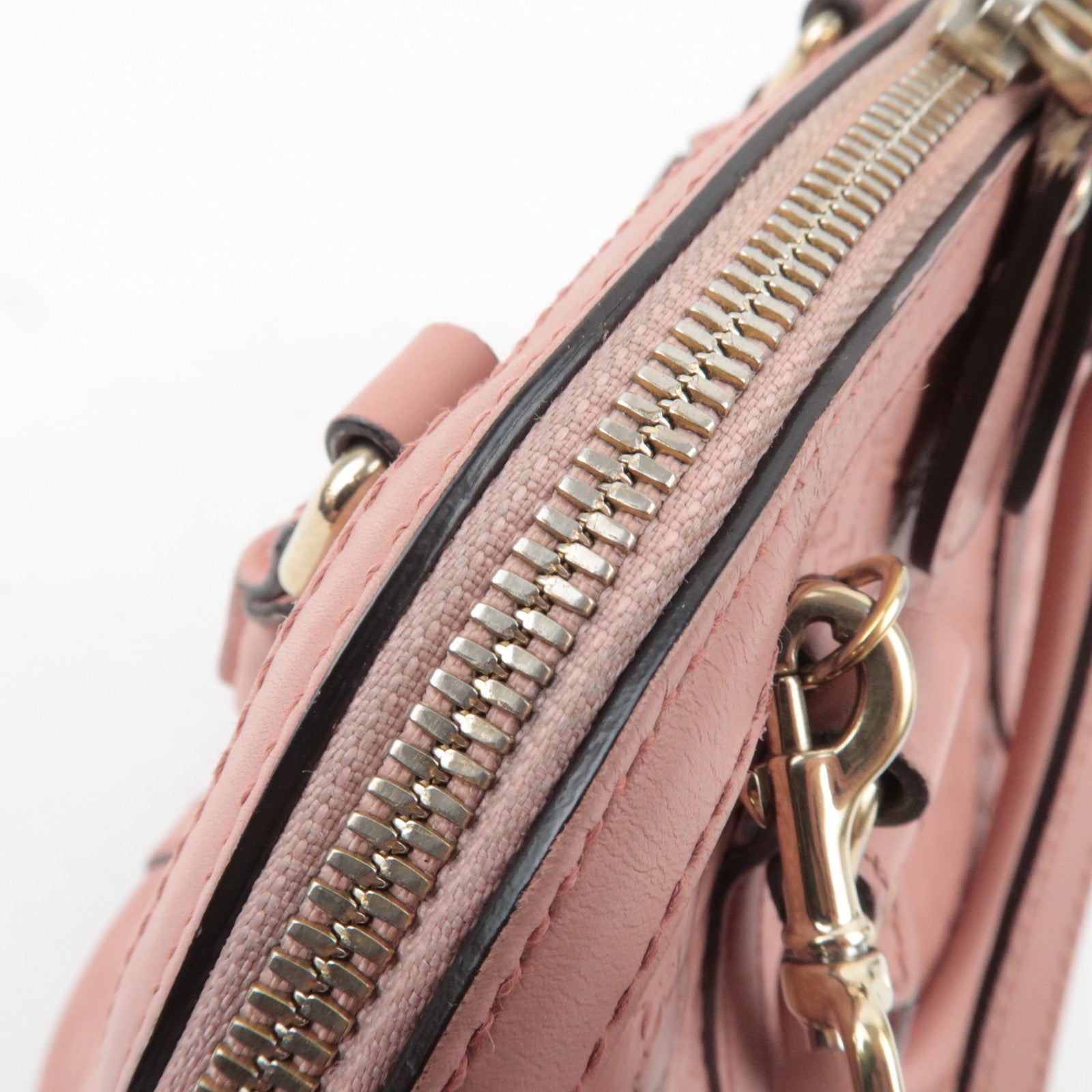 GUCCI Microguccissima 2Way Leather Handbag Pink 449654