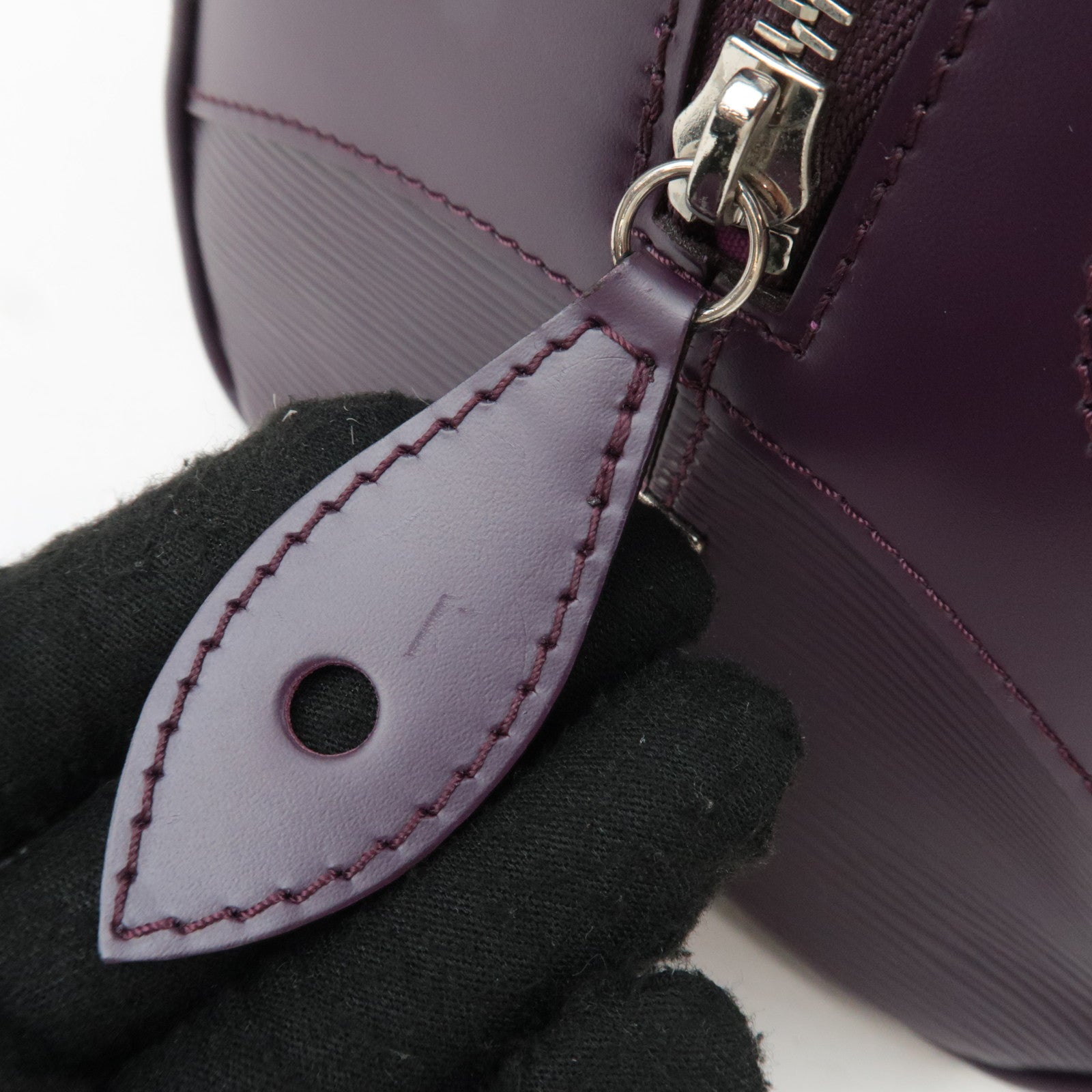 Louis Vuitton Epi Bowling Montaigne GM Handbag Cassis M5931K