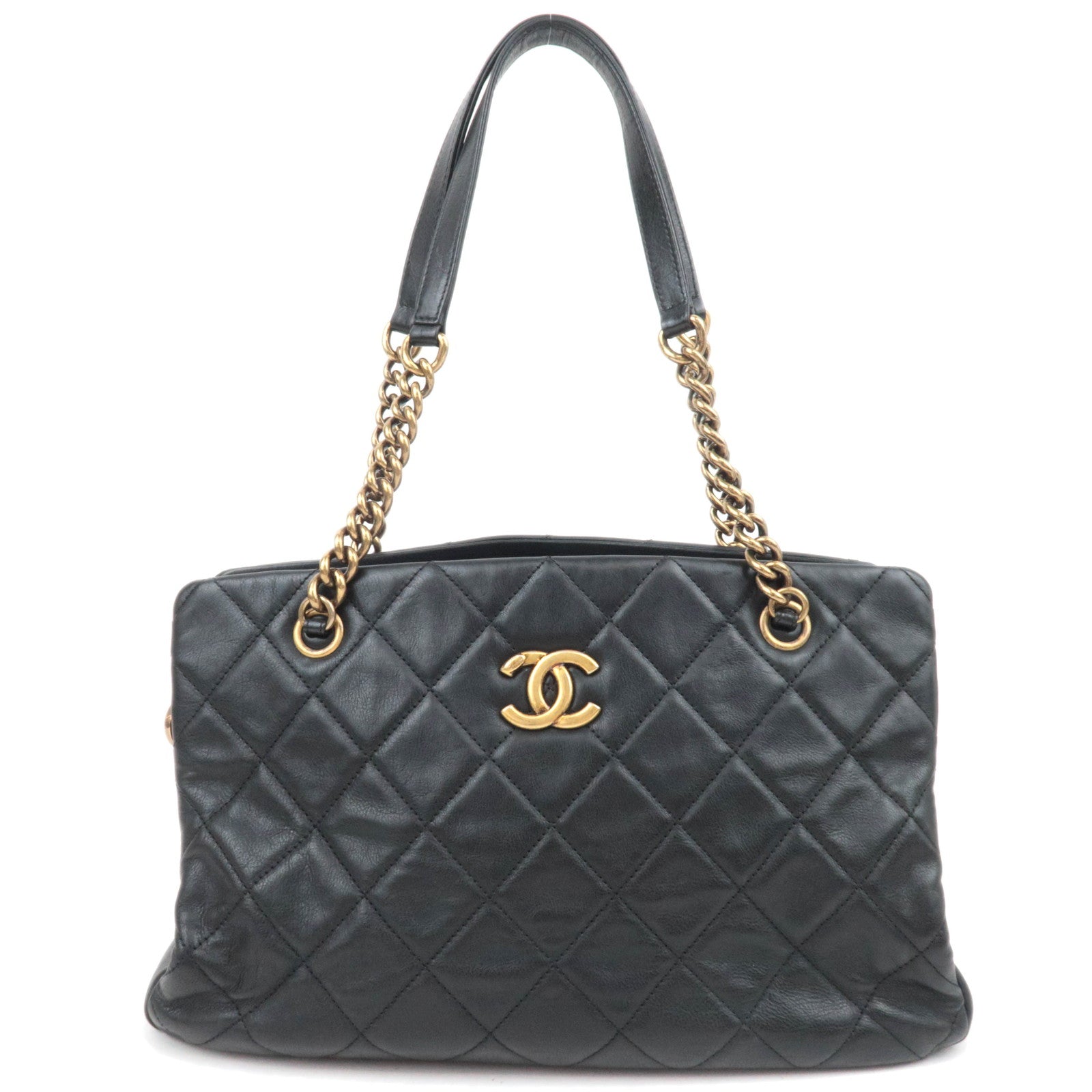 CHANEL Matelasse Lambskin Chain Shoulder Bag Black Gold HDW88896