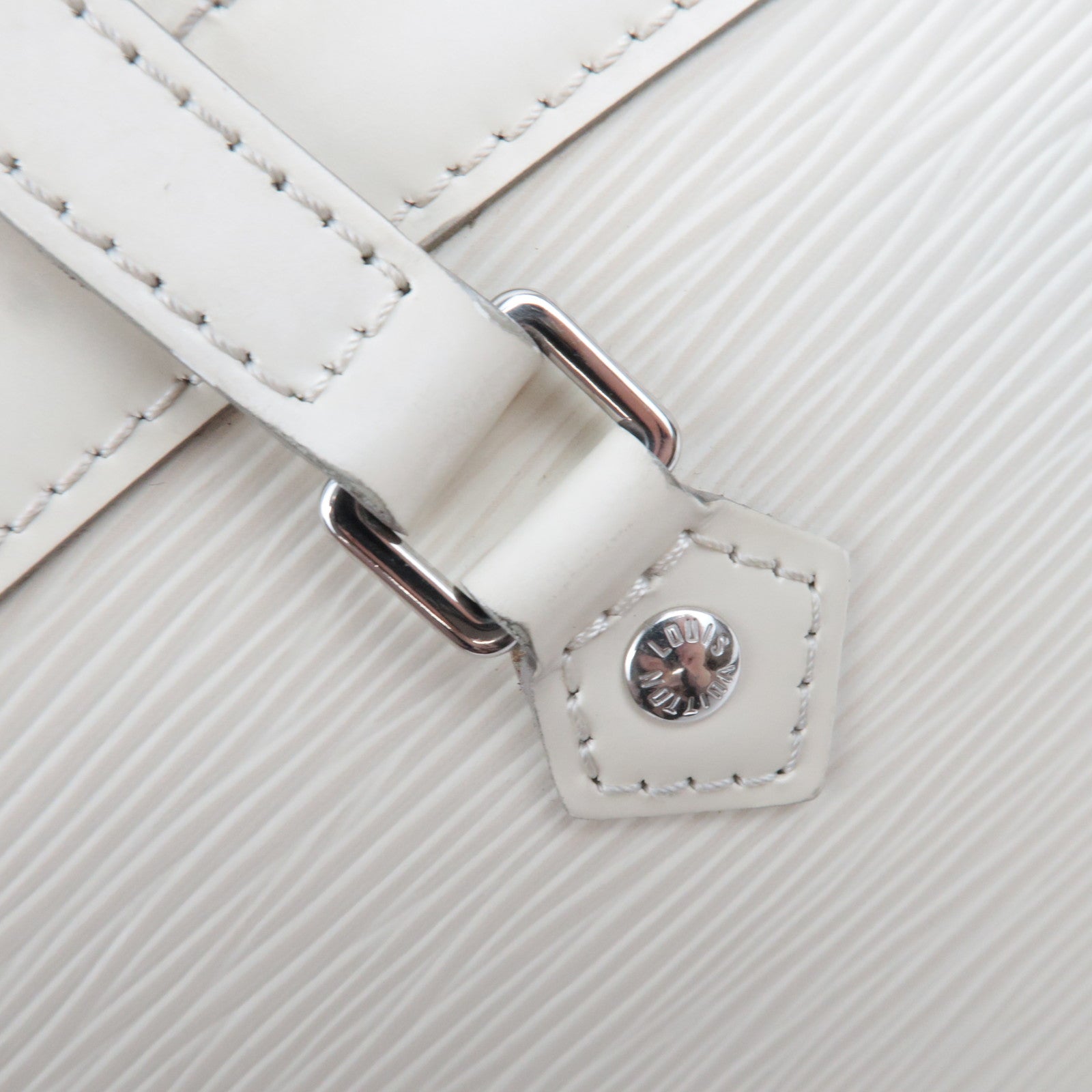 Louis Vuitton Epi Madeleine PM Shoulder Bag Ivoire M5933J