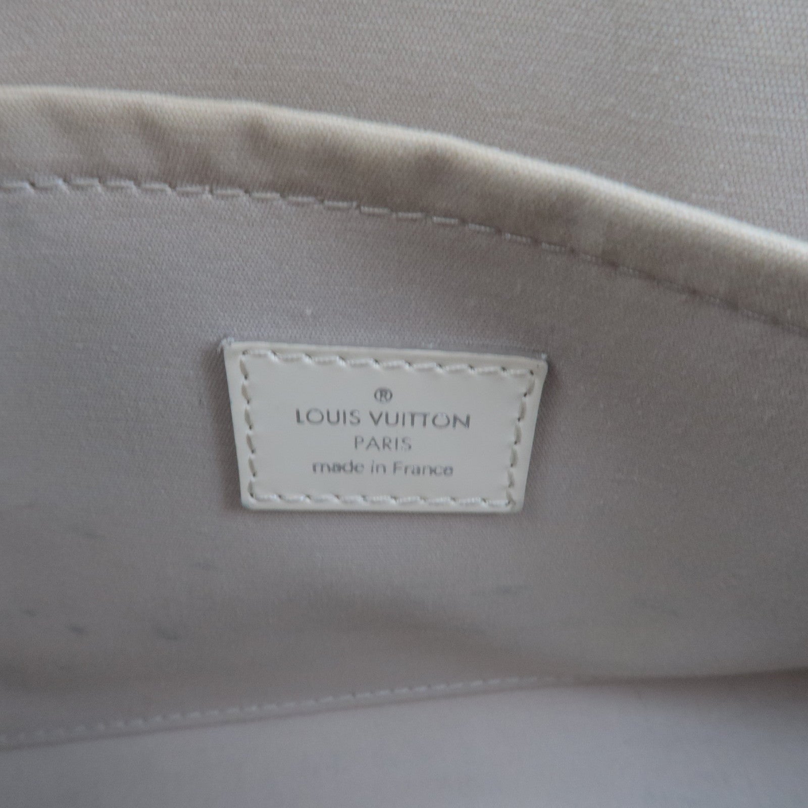 Louis Vuitton Epi Madeleine PM Shoulder Bag Ivoire M5933J