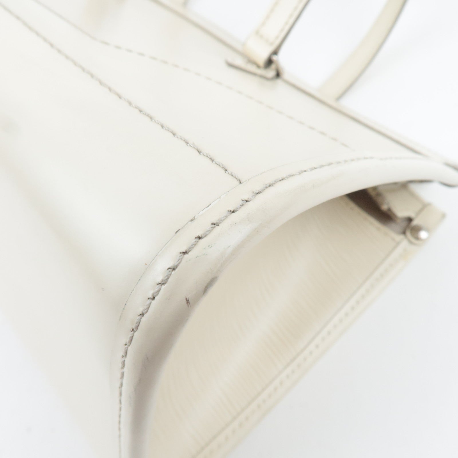Louis Vuitton Epi Madeleine PM Shoulder Bag Ivoire M5933J