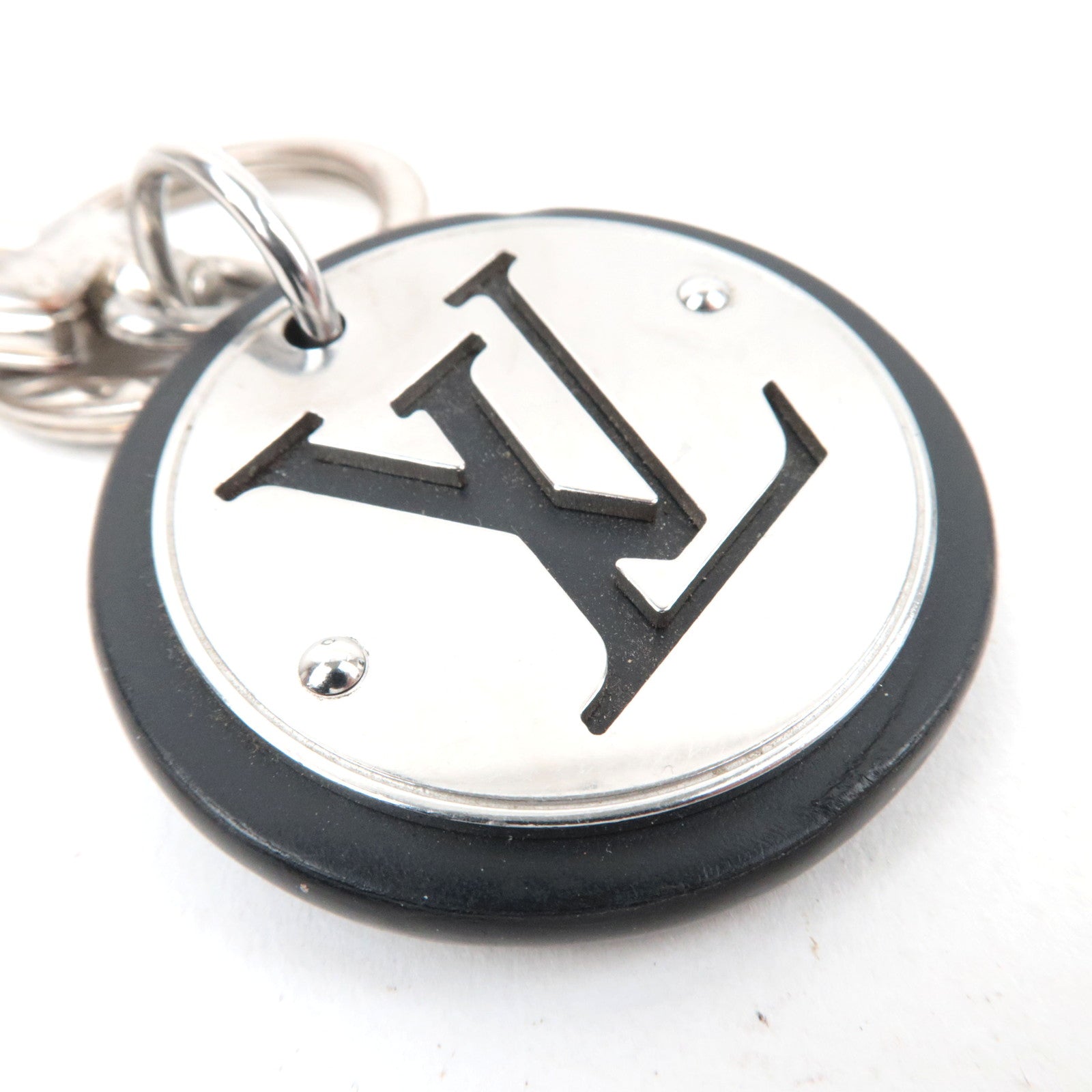 Louis Vuitton Porte Cles LV Circle Metal Bag Charm