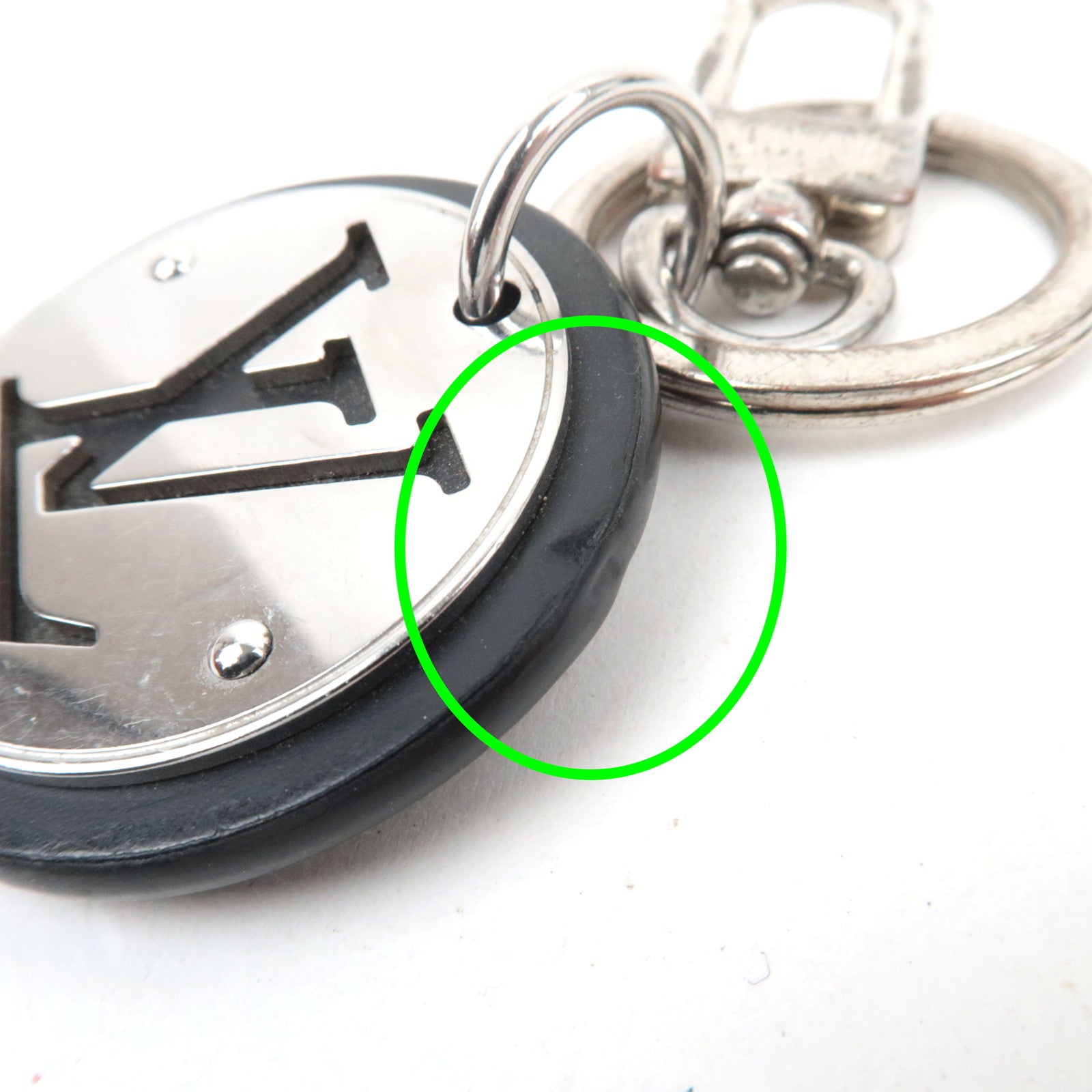Louis Vuitton Porte Cles LV Circle Metal Bag Charm