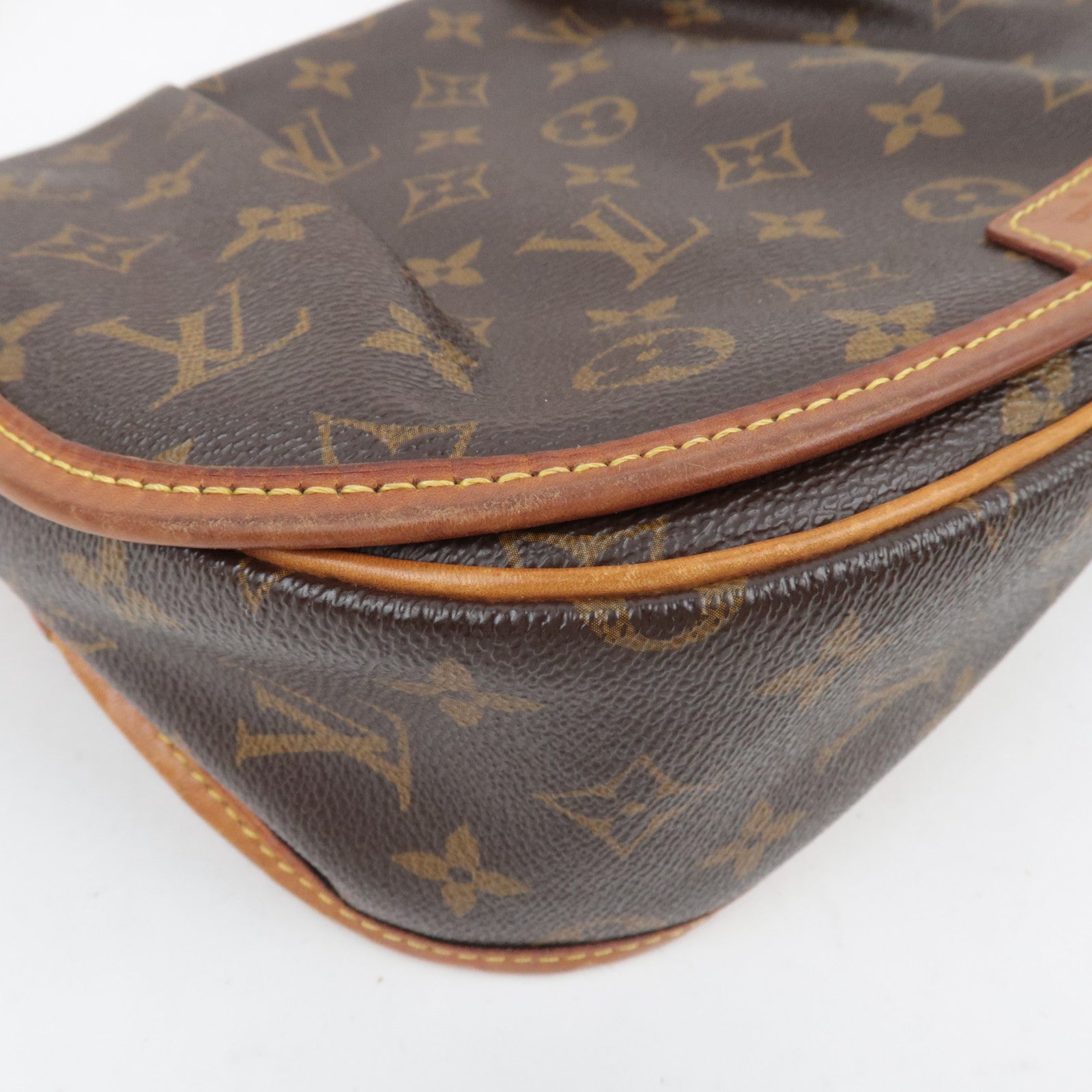 Louis Vuitton Monogram Menilmontant PM Shoulder Bag M40474