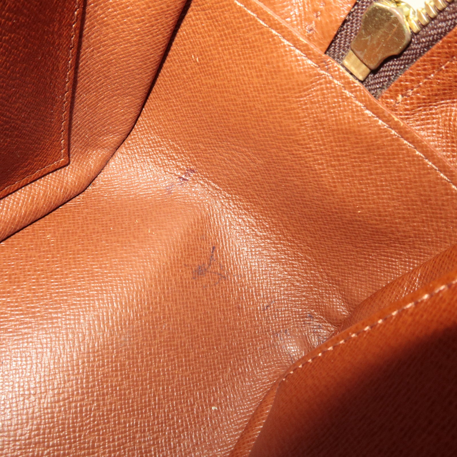 Louis Vuitton Monogram Cite MM Shoulder Bag M51182