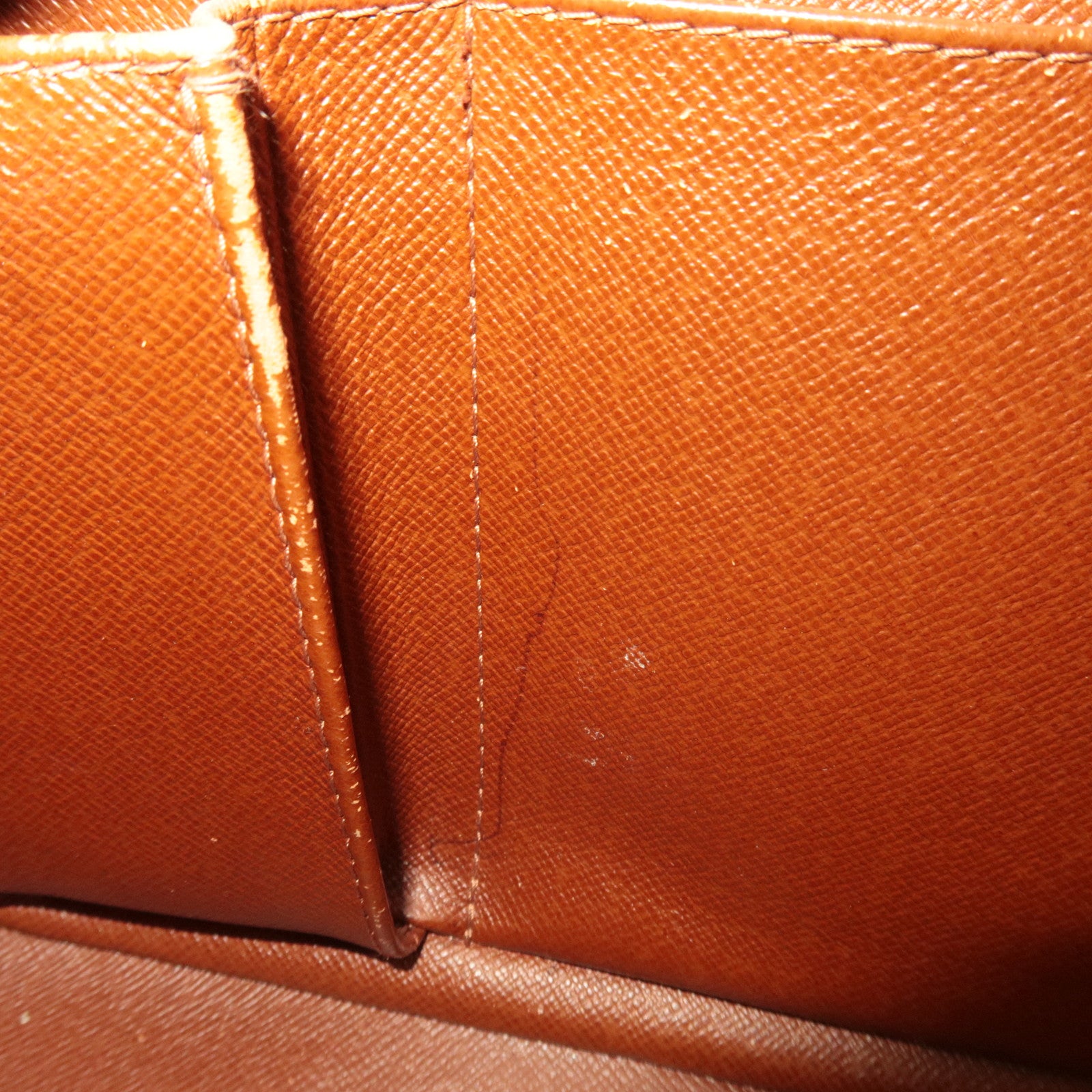 Louis Vuitton Monogram Cite MM Shoulder Bag M51182