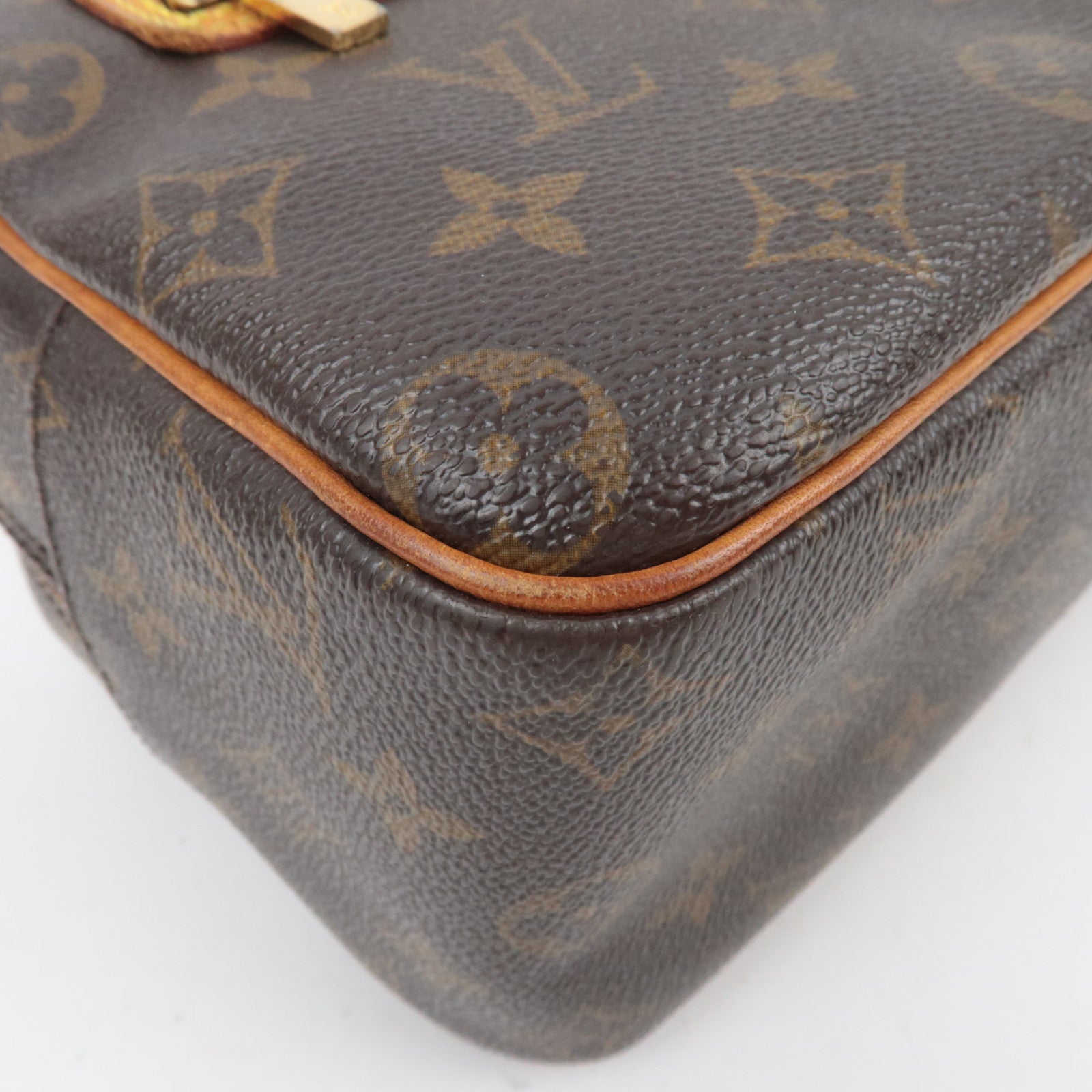 Louis Vuitton Monogram Cite MM Shoulder Bag M51182