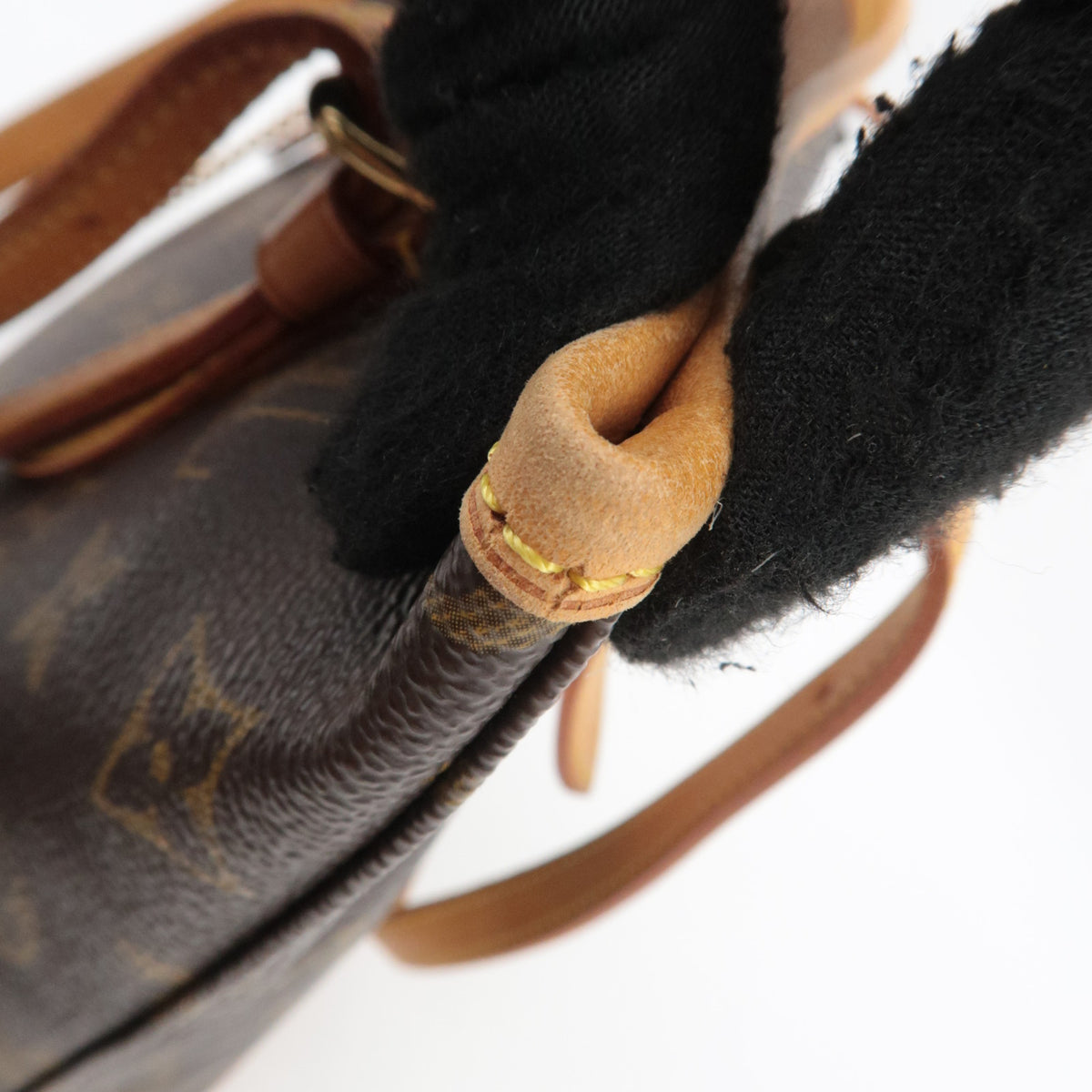 Louis Vuitton Monogram Bucket PM Shoulder Bag M42238
