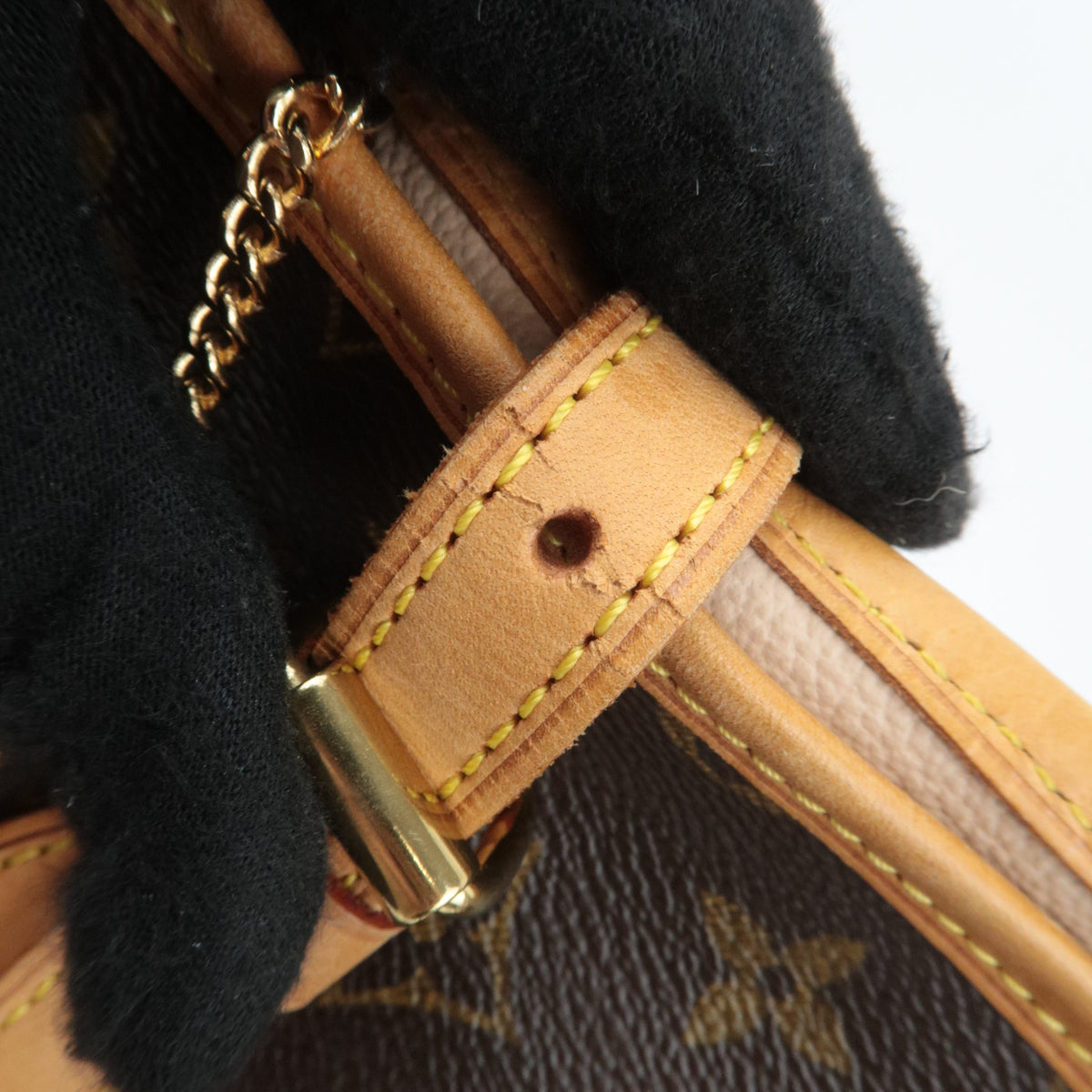 Louis Vuitton Monogram Bucket PM Shoulder Bag M42238