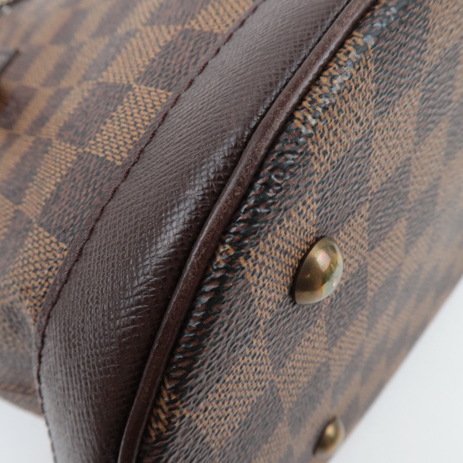 Louis Vuitton Damier Marais Shoulder Bag N42240