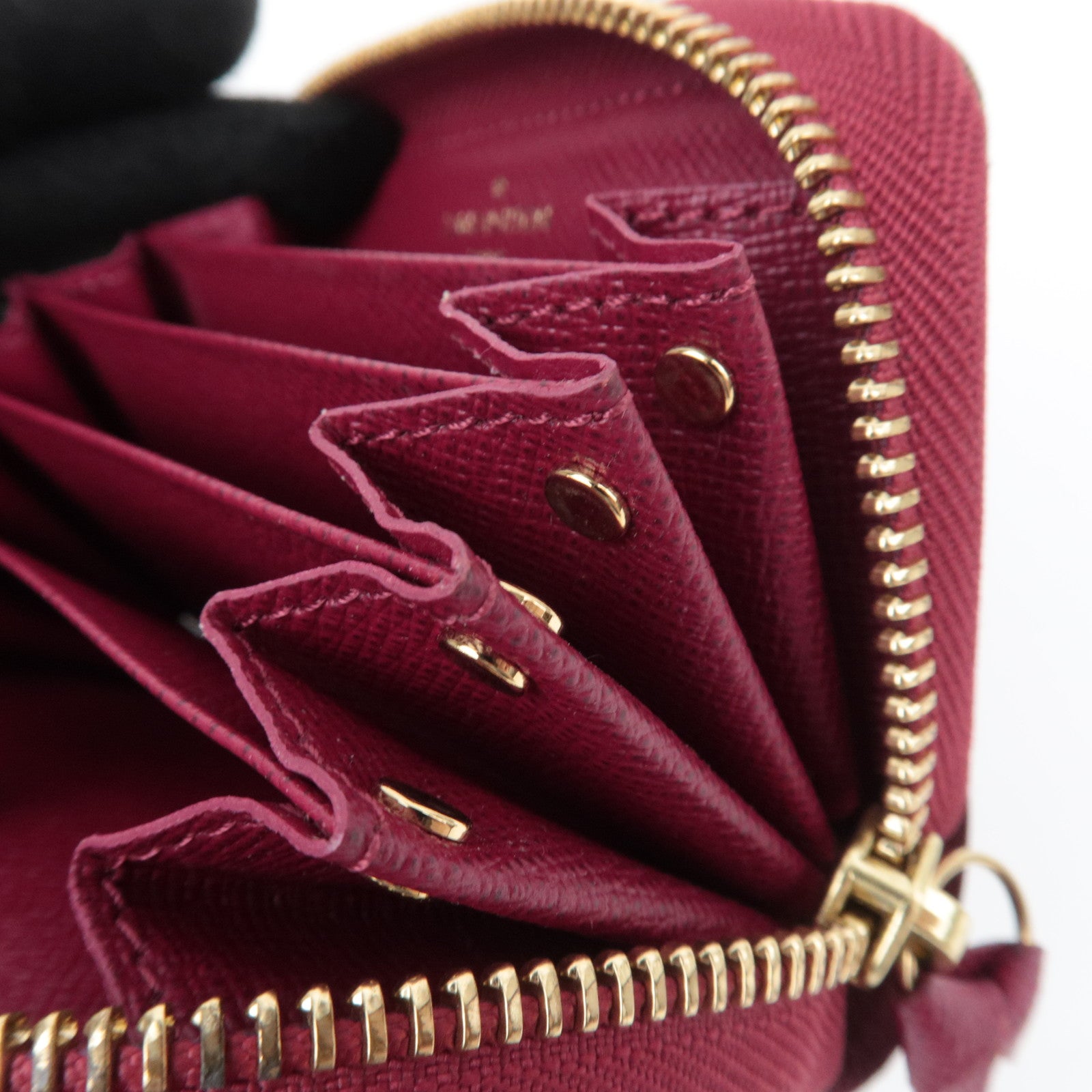 Louis Vuitton Monogram Multi Cartes Coin Case Fuchsia M61299