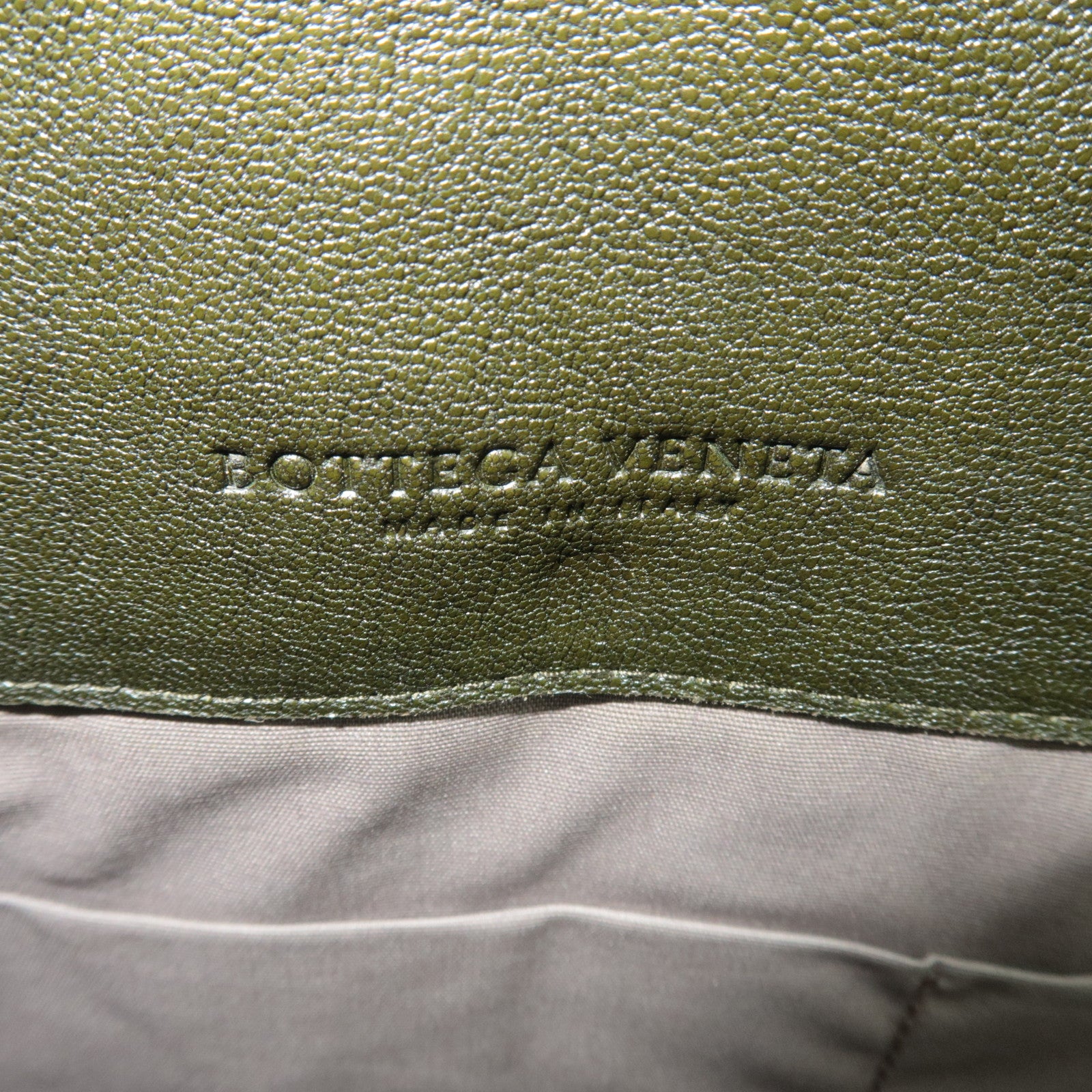 BOTTEGA VENETA Leather Intrecciato Clutch Bag Black Navy Green
