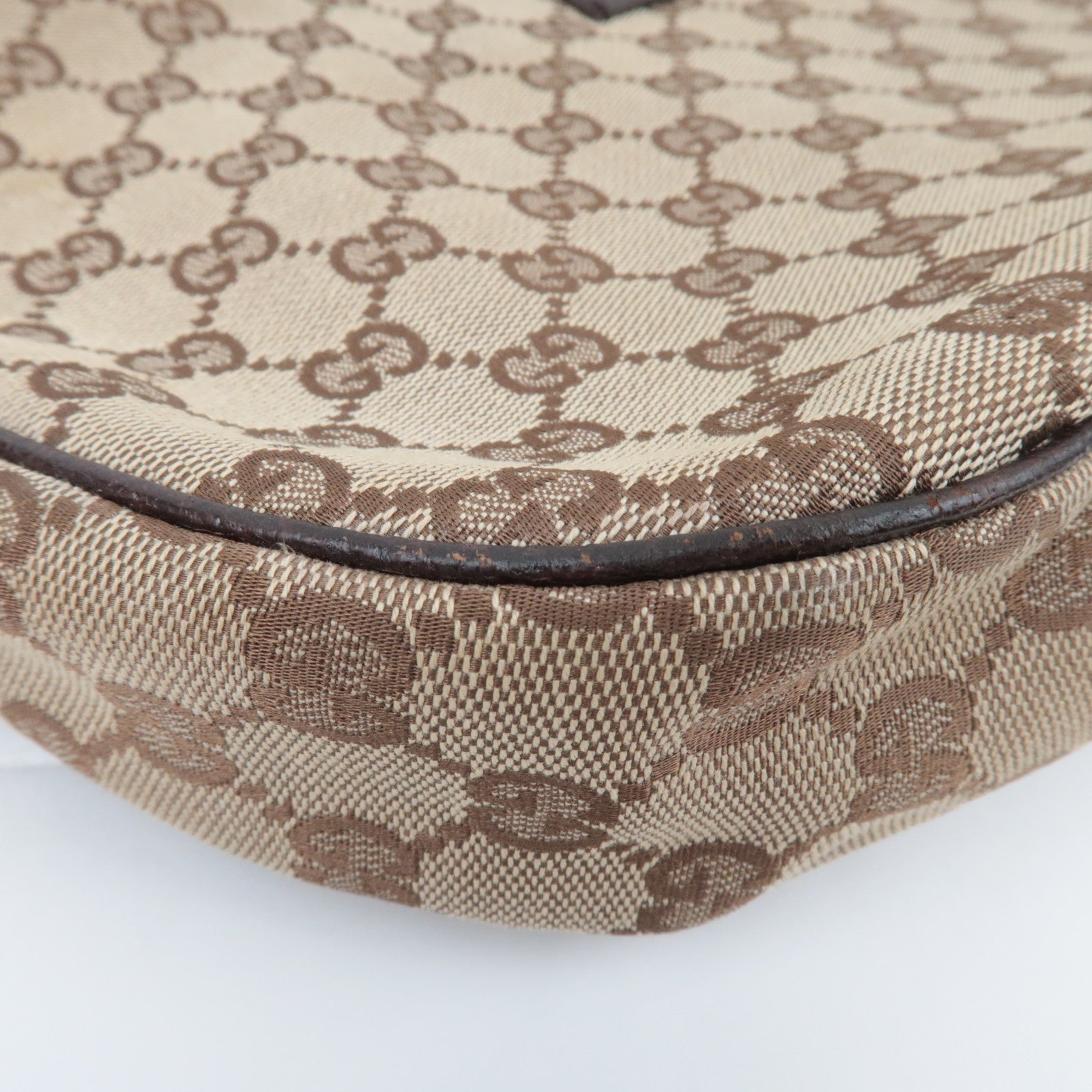 GUCCI GG Canvas Shoulder Bag Brown 122790