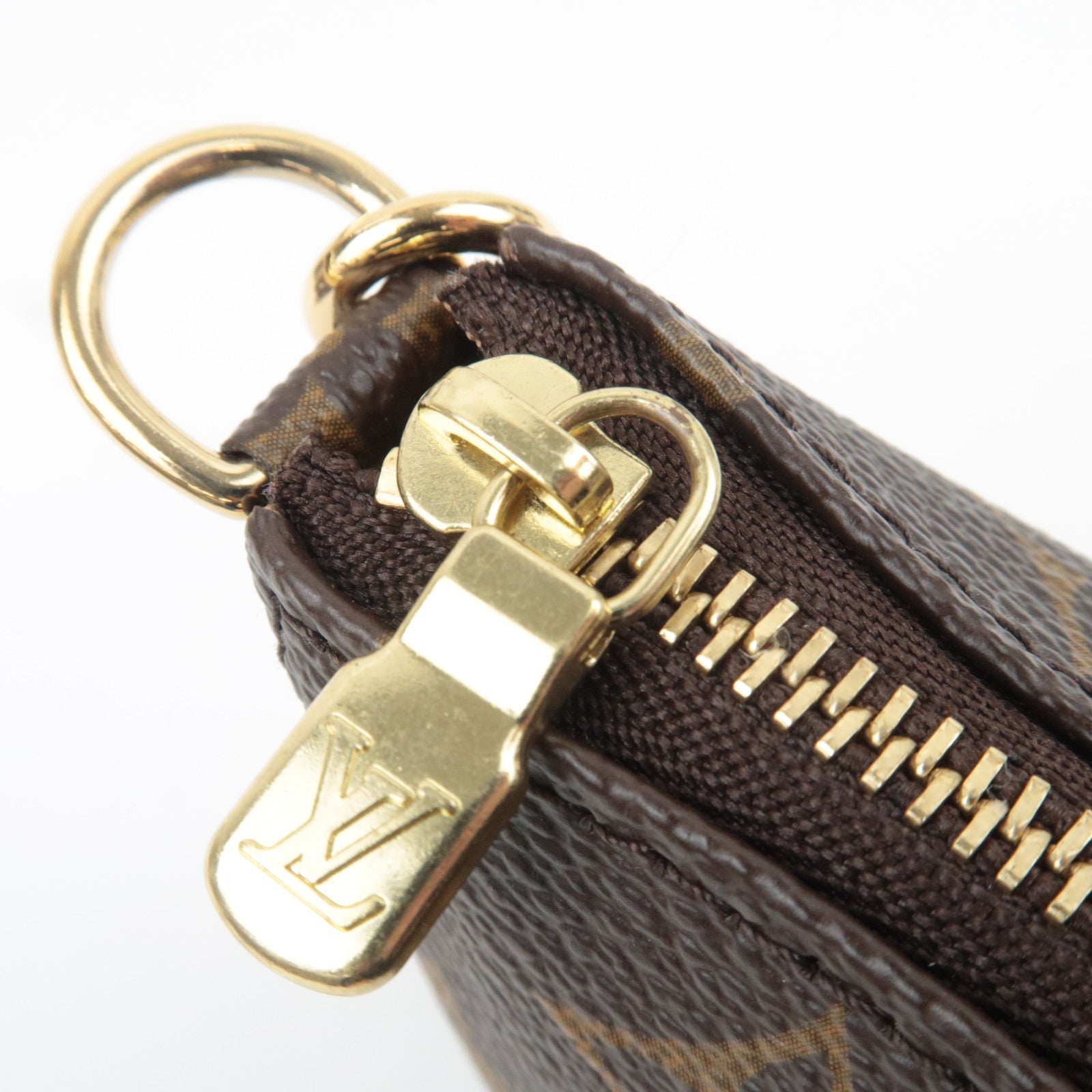 Louis Vuitton Monogram Mini Pochette Accessoires Mini Bag M58009