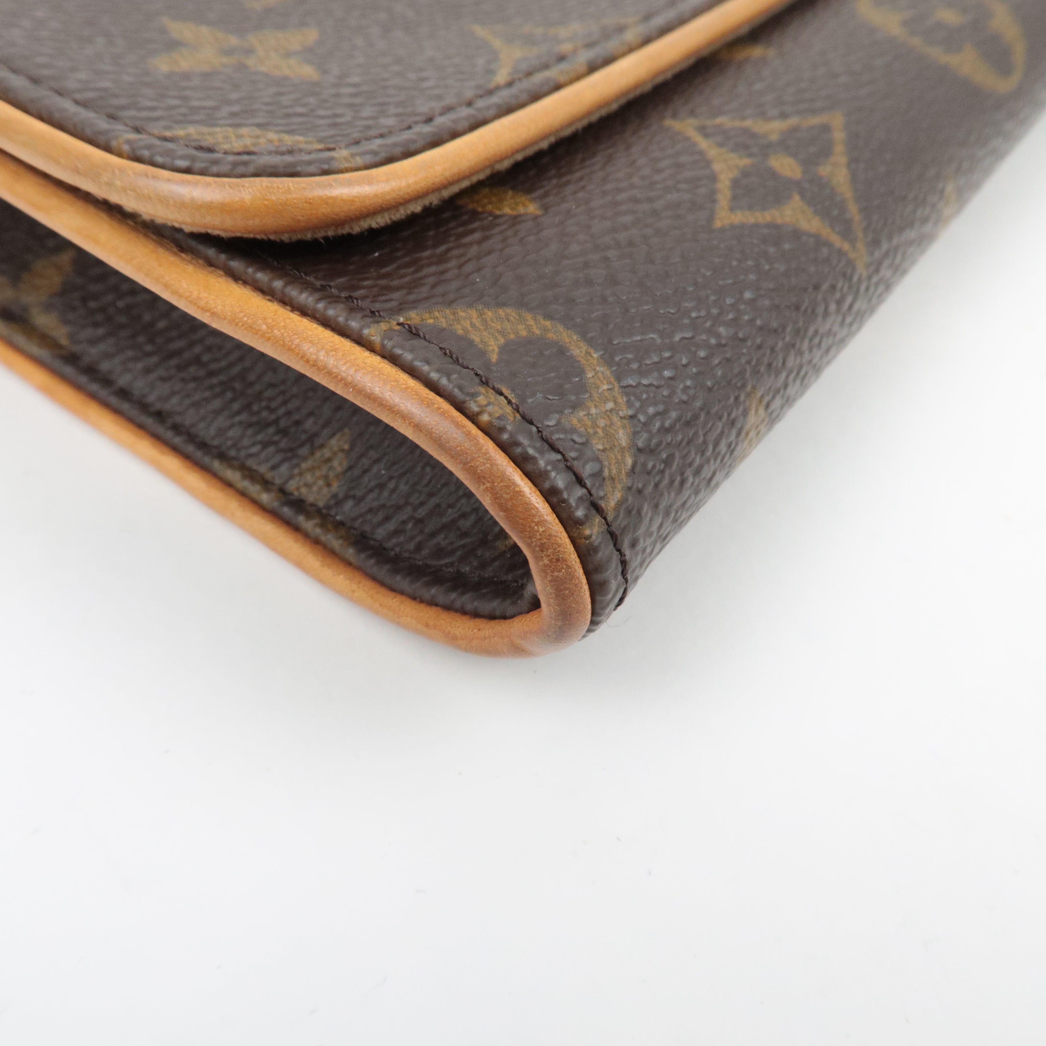 Louis Vuitton Monogram Pochette Twin GM Shoulder Bag M51852
