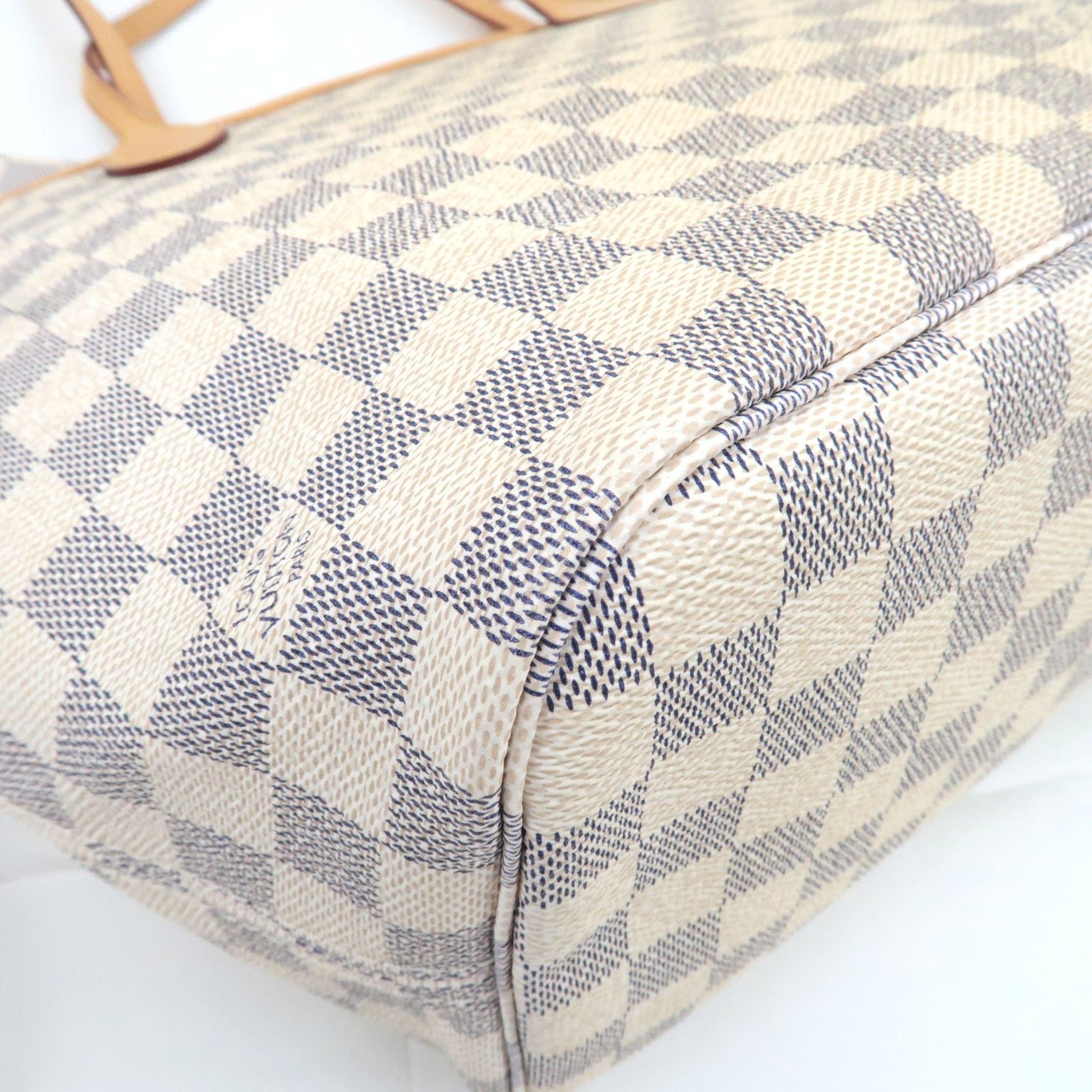 Louis Vuitton Damier Azur Neverfull MM Tote Bag N41361