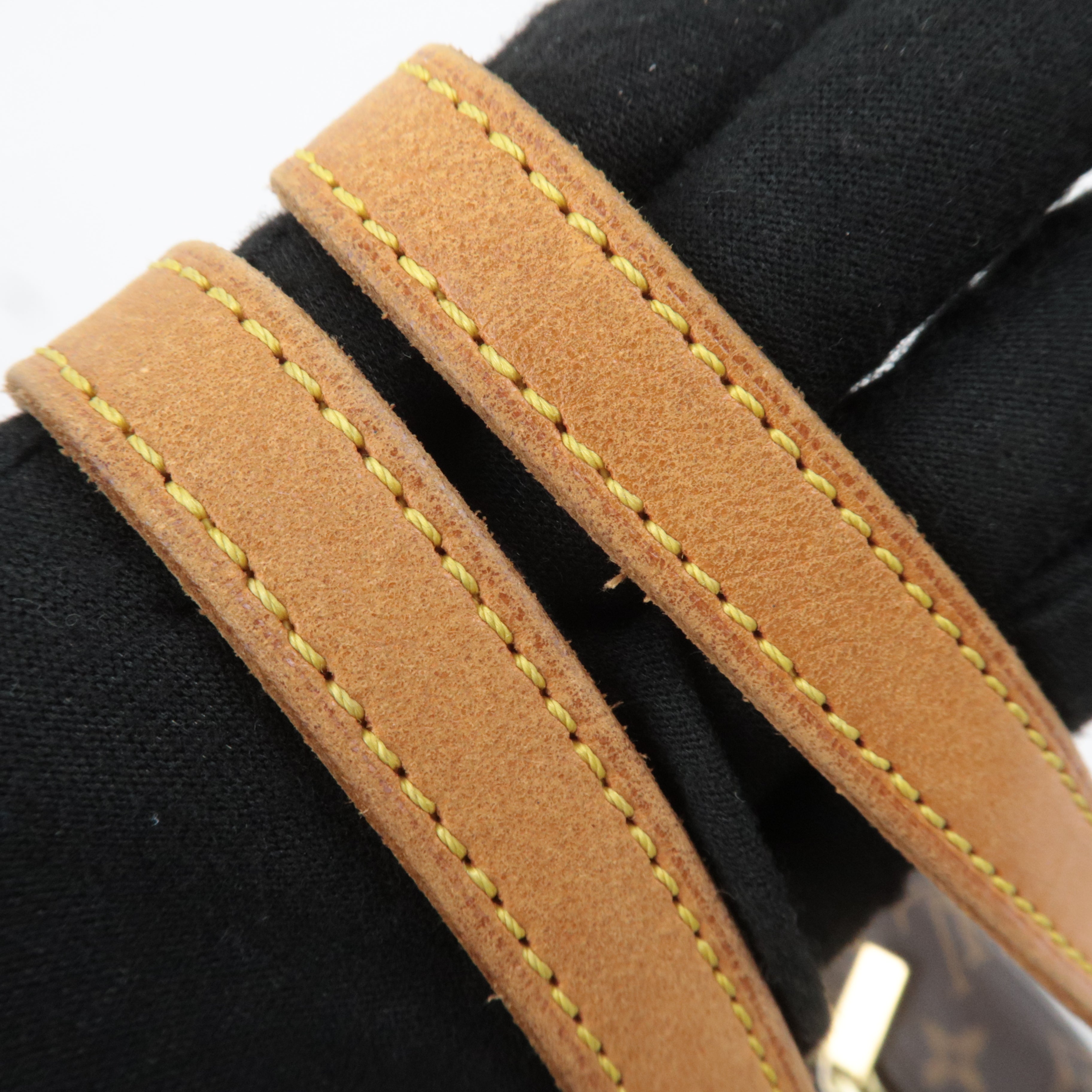 Louis Vuitton Monogram Cite MM Shoulder Bag M51182
