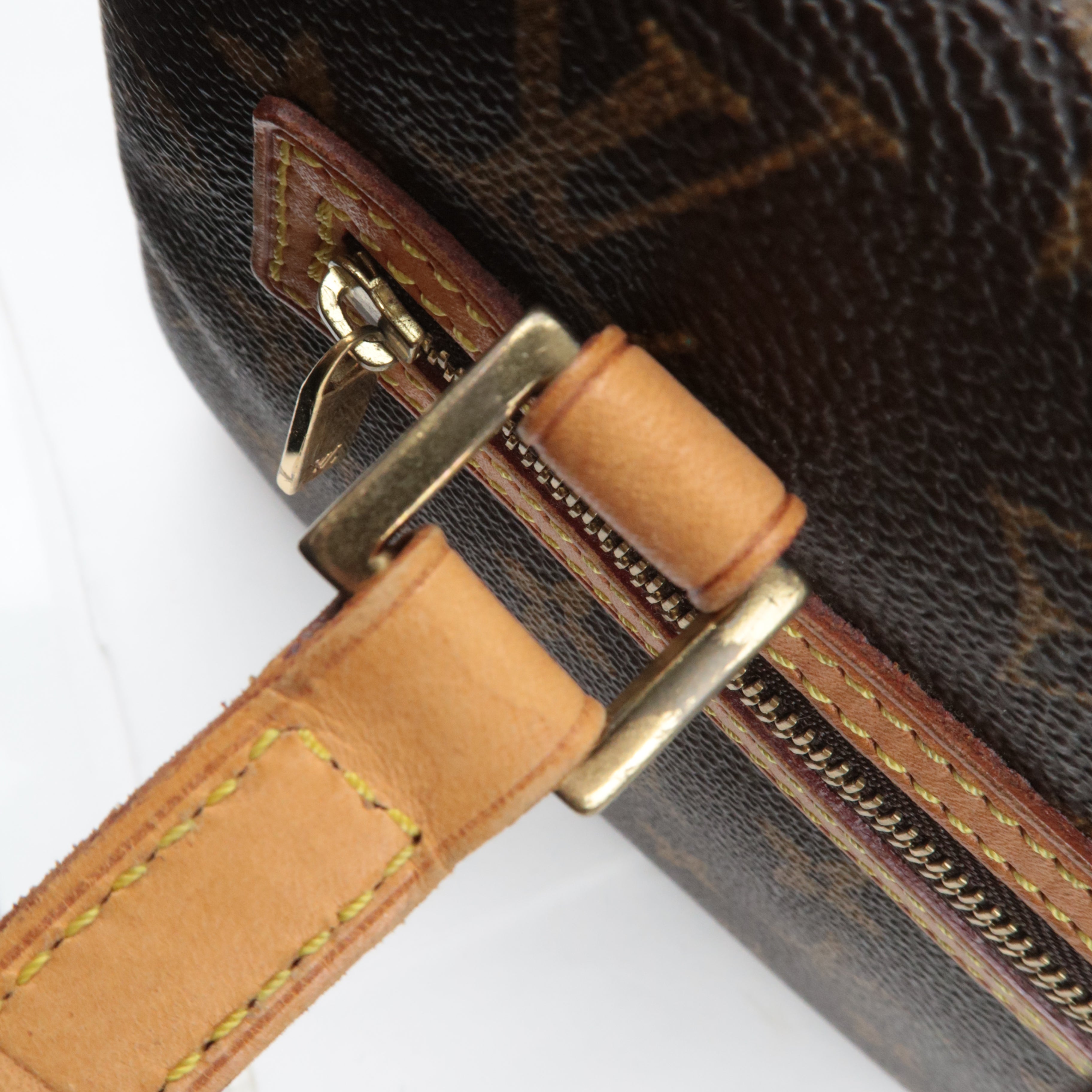 Louis Vuitton Monogram Cite MM Shoulder Bag M51182