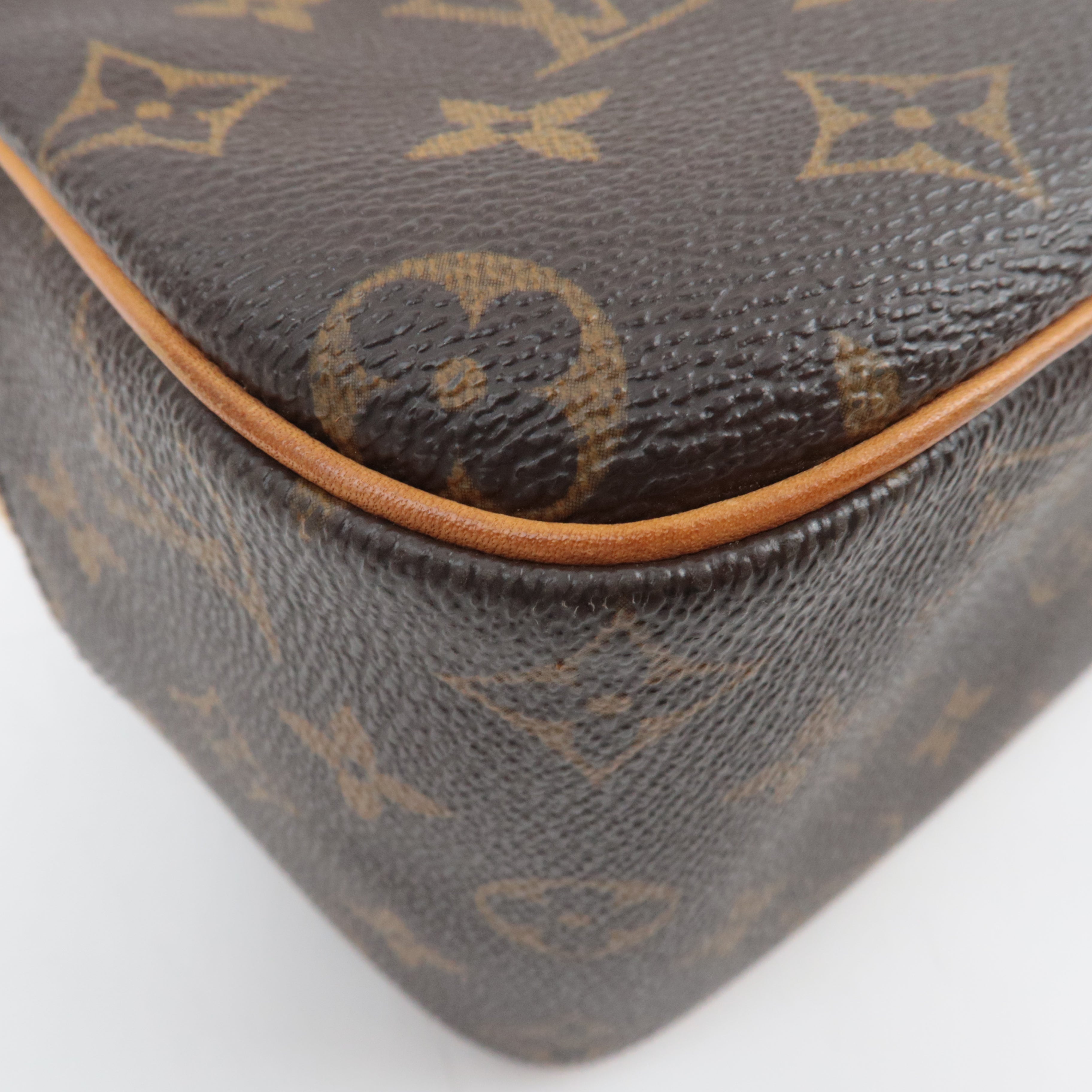 Louis Vuitton Monogram Cite MM Shoulder Bag M51182