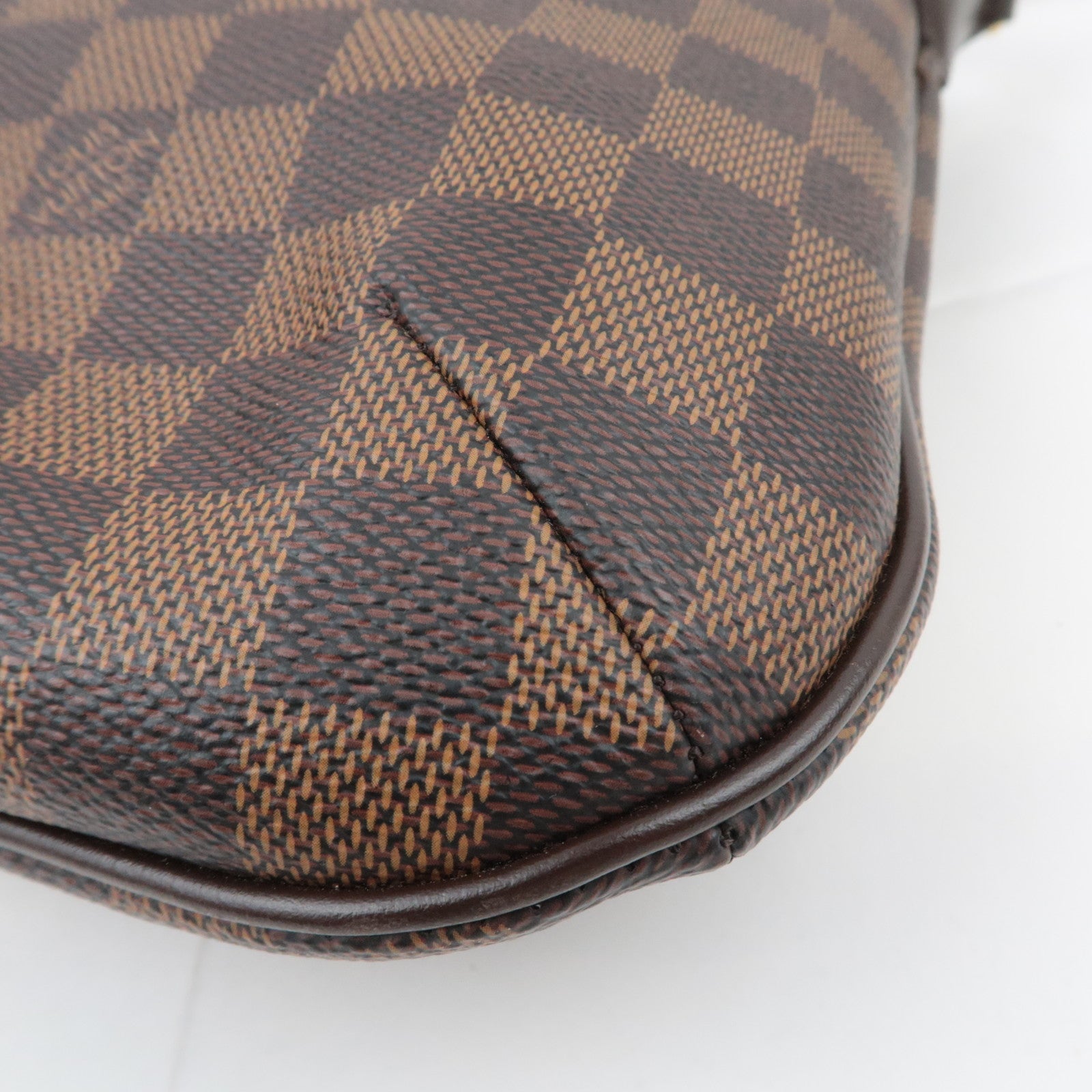 Louis Vuitton Damier Bloomsbury PM Shoulder Bag N42251