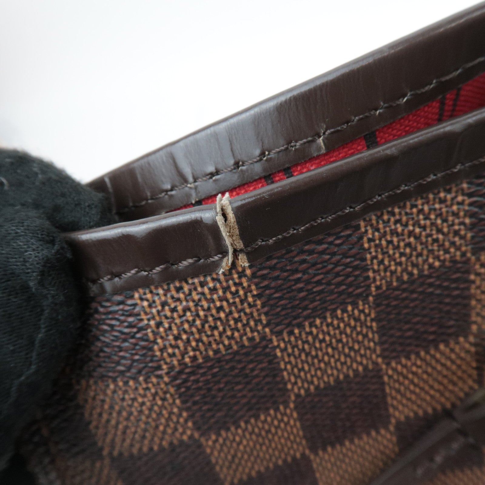 Louis Vuitton Damier Neverfull GM Tote Bag N51106