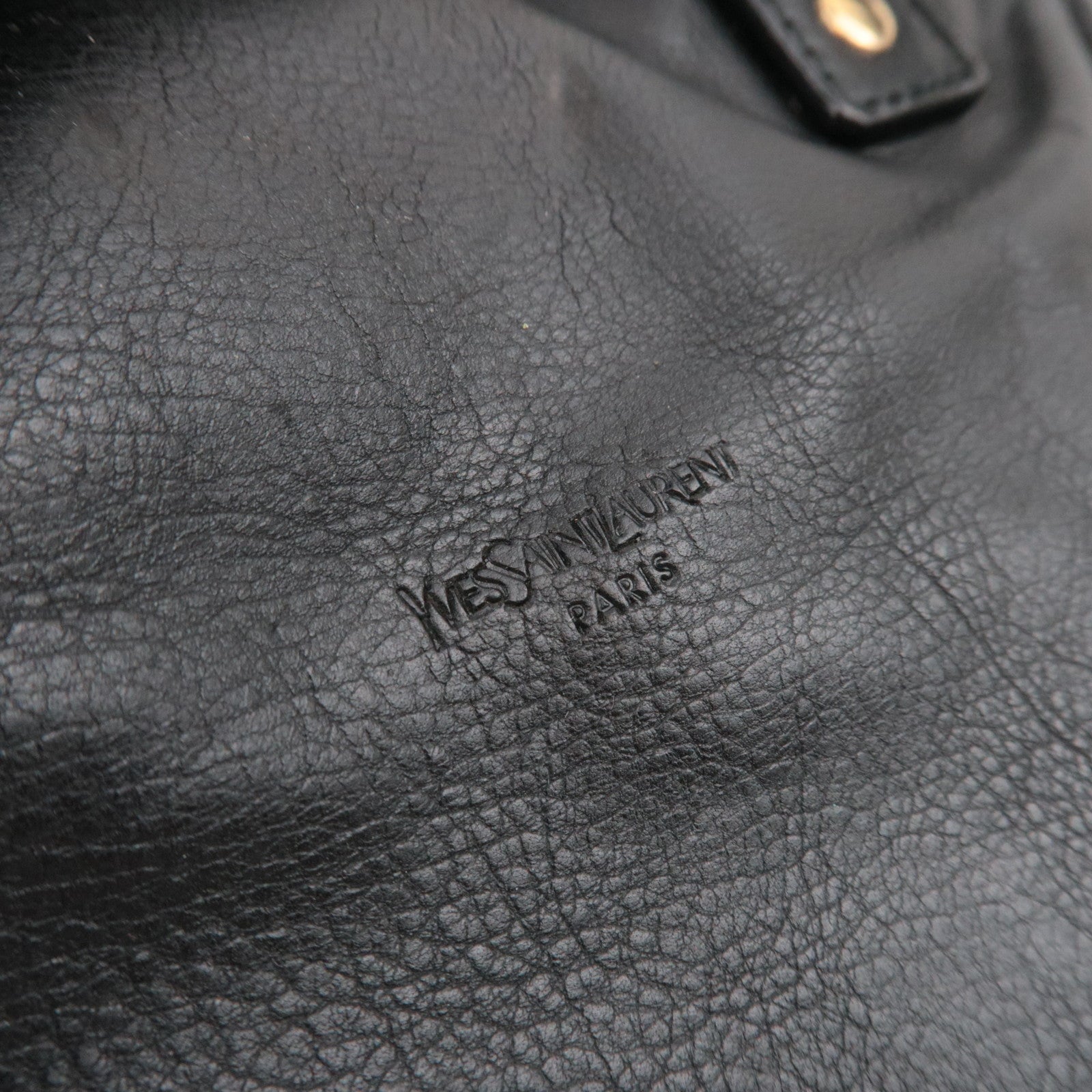SAINT LAURENT YSL Muse Leather Handbag Black 156464