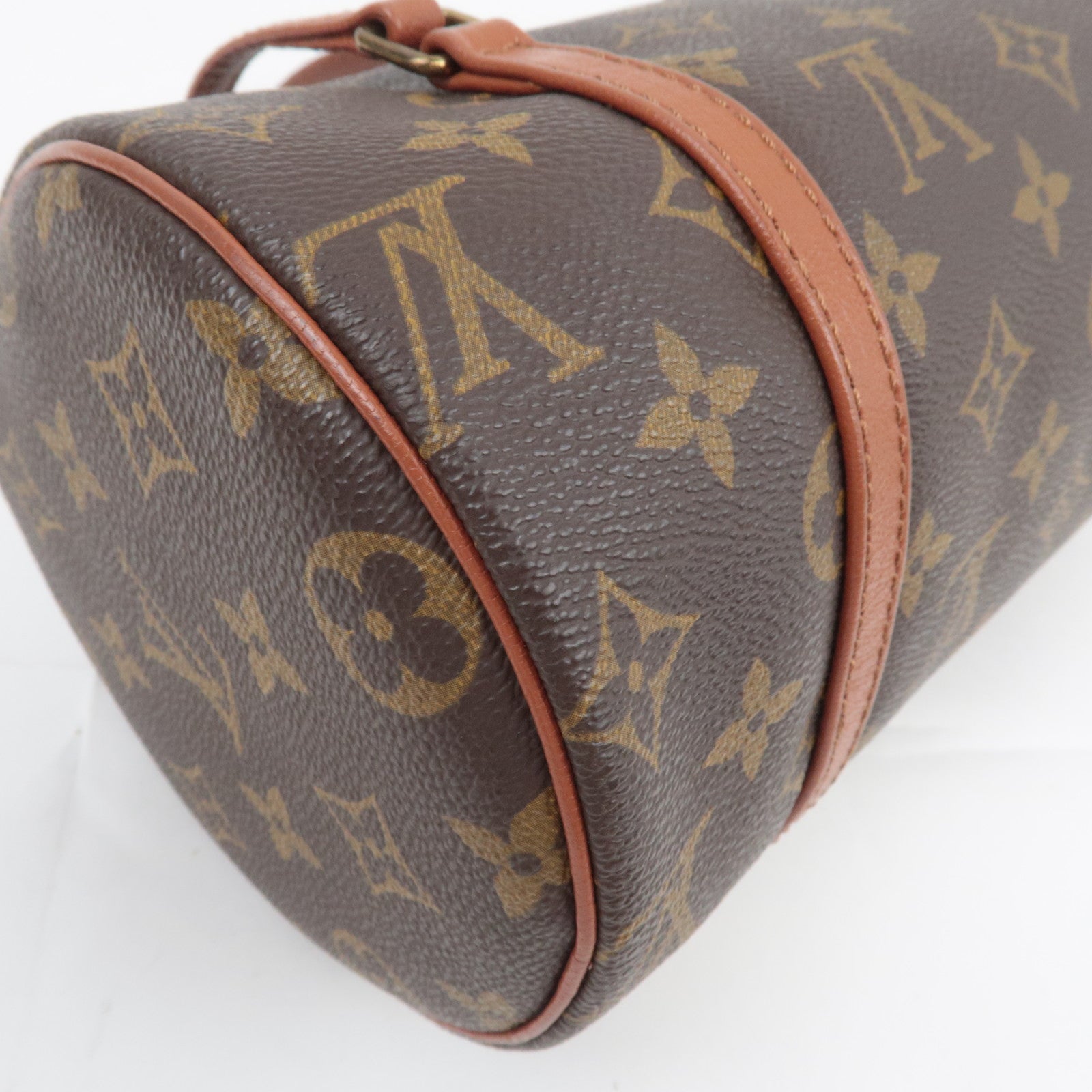 Louis Vuitton Monogram Papillon 26 Old Model Shoulder Bag M51366
