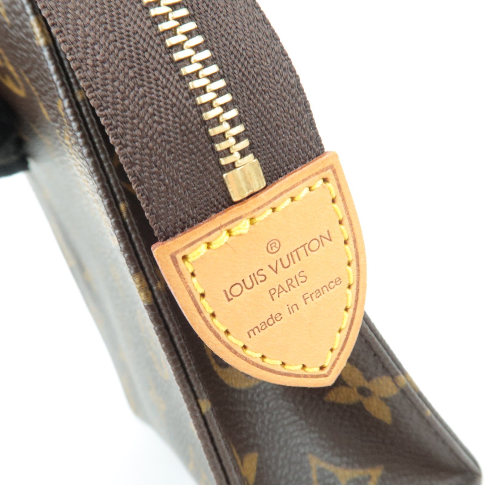 Louis Vuitton Monogram Poche Toilette 19 Toiletry Bag M47544