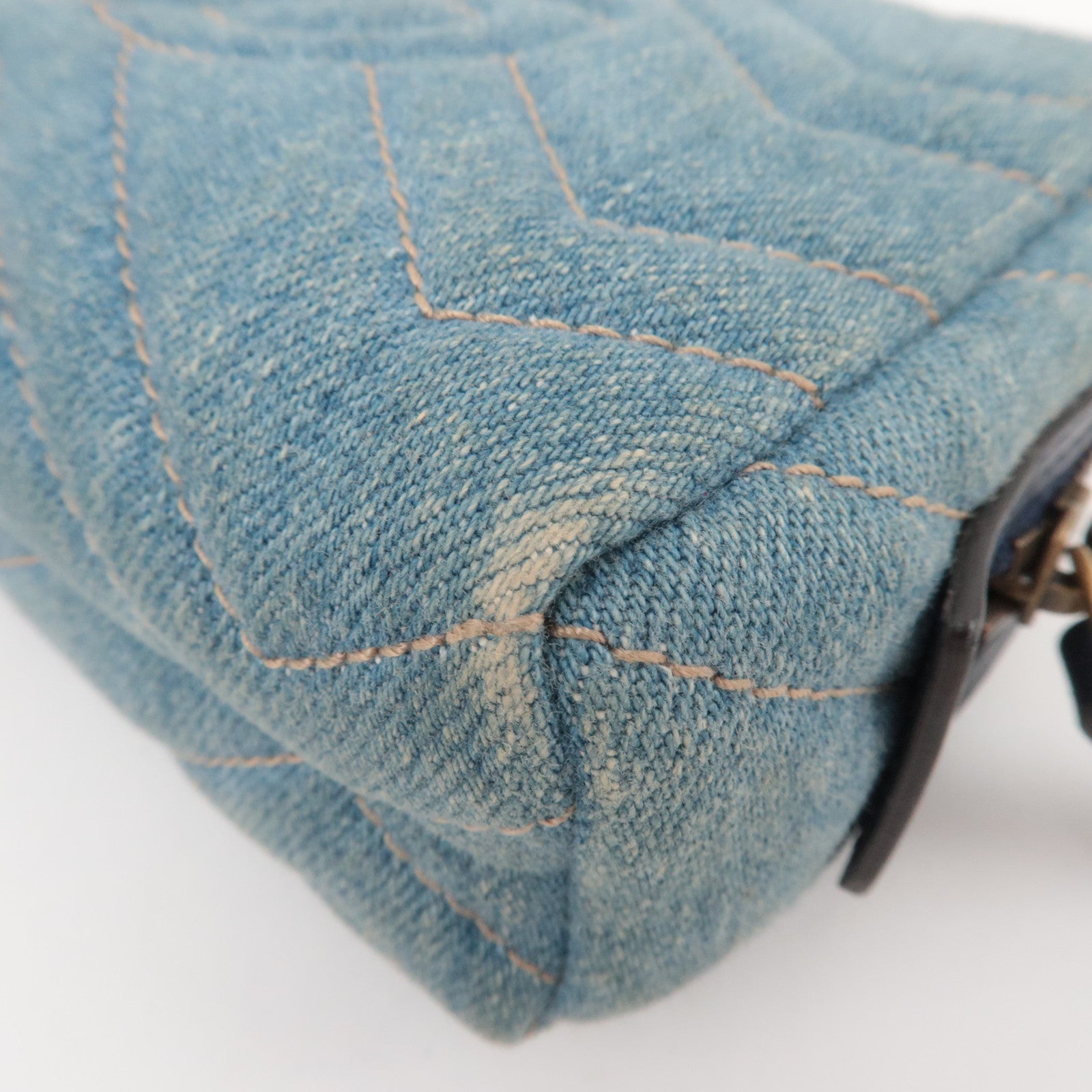 GUCCI GG Marmont Denim Pearl Cosmetic Pouch Blue 476165