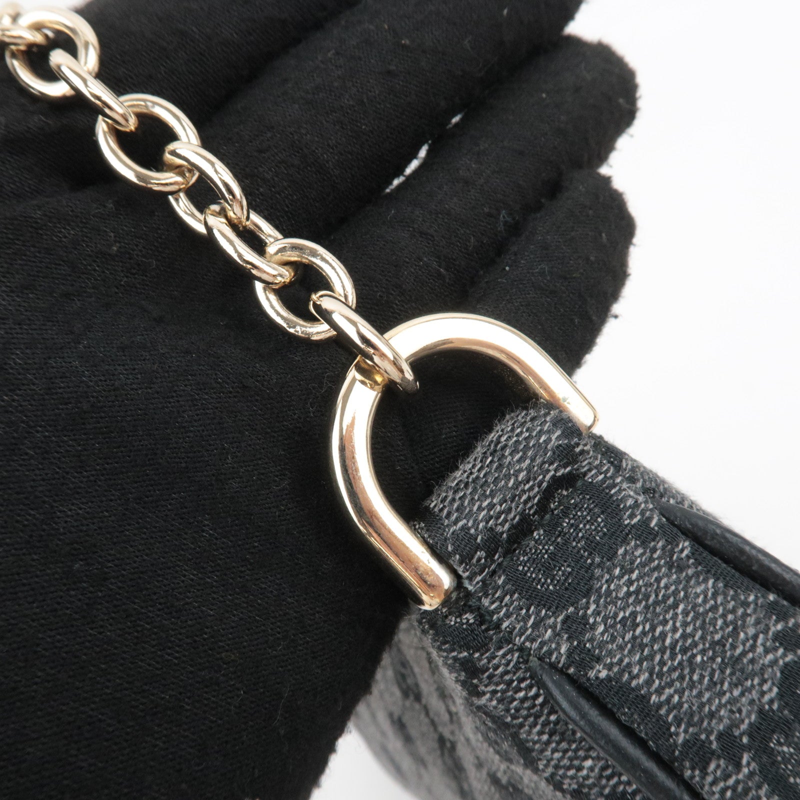 GUCCI GG Denim Chain Shoulder Bag Black 272383