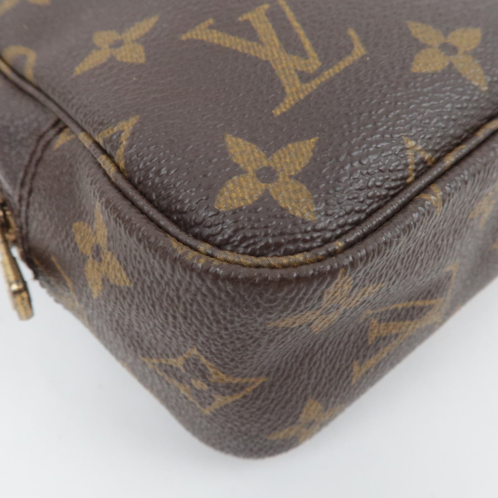 Louis Vuitton Monogram Trousse Toilette 23 Toiletry Bag M47524