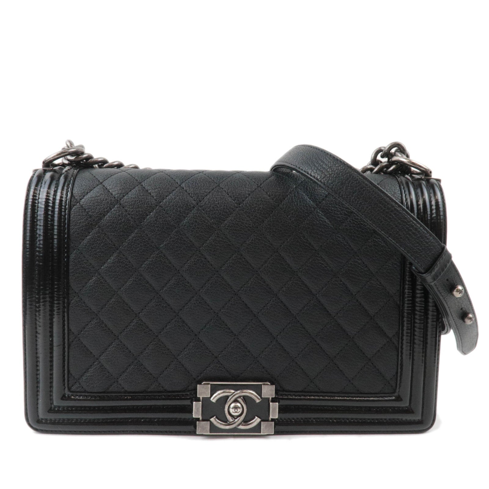 CHANEL Boy Chanel 28 Leather Chain Shoulder Bag Black Vintage Silver HDW89542
