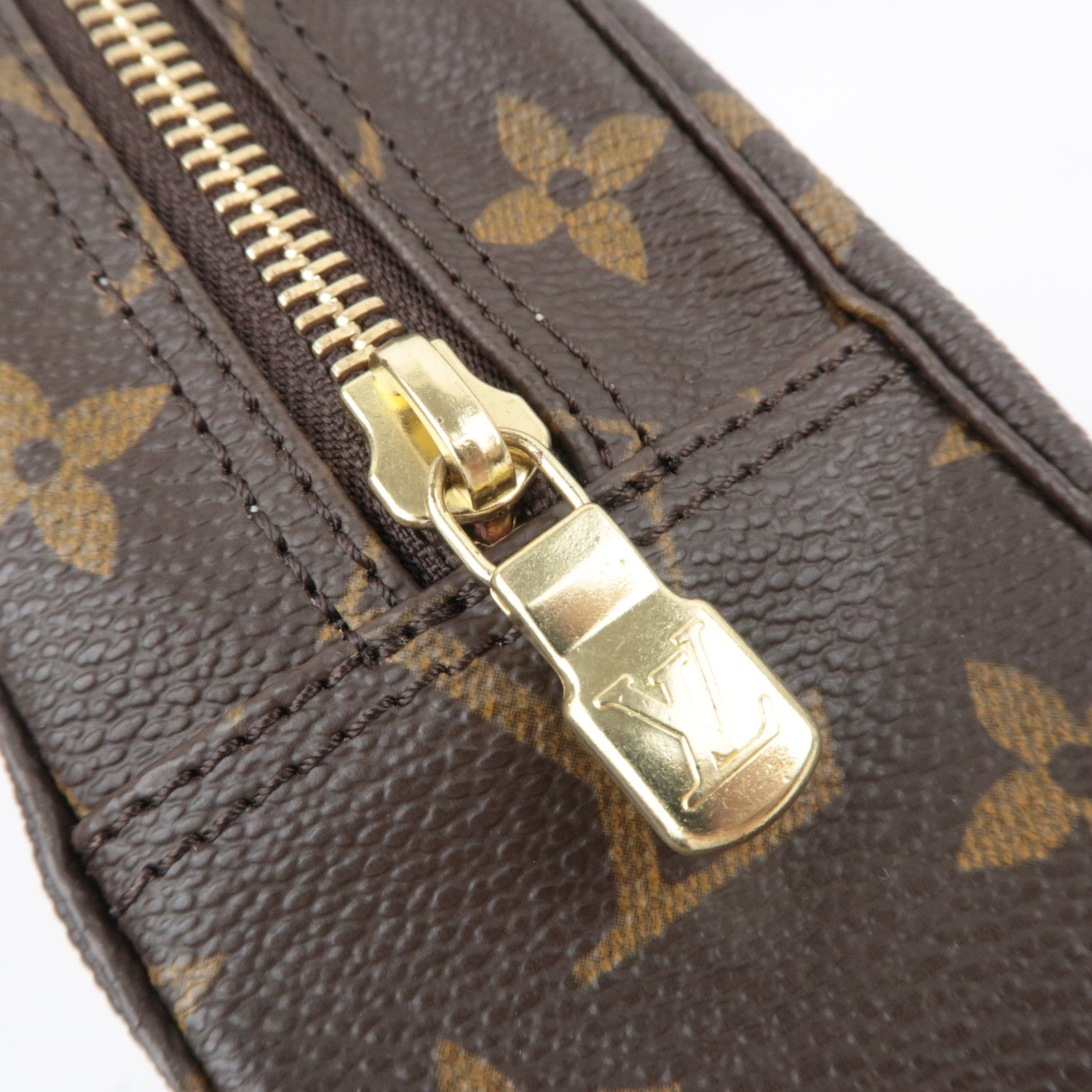 Louis Vuitton Monogram Trousse Toilette 23 Toiletry Bag M47524