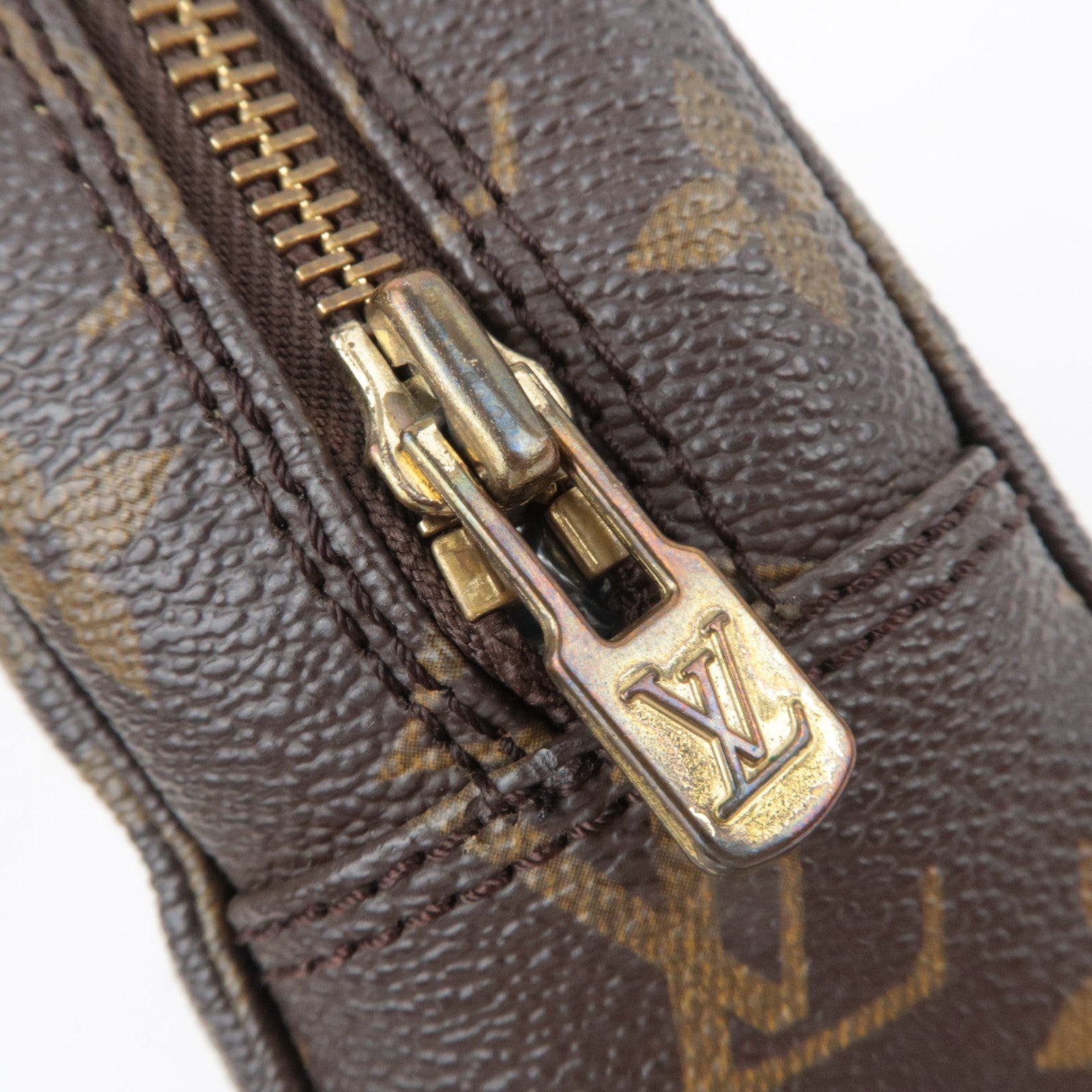 Louis Vuitton Monogram Trousse Toilette 23 Toiletry Bag M47524