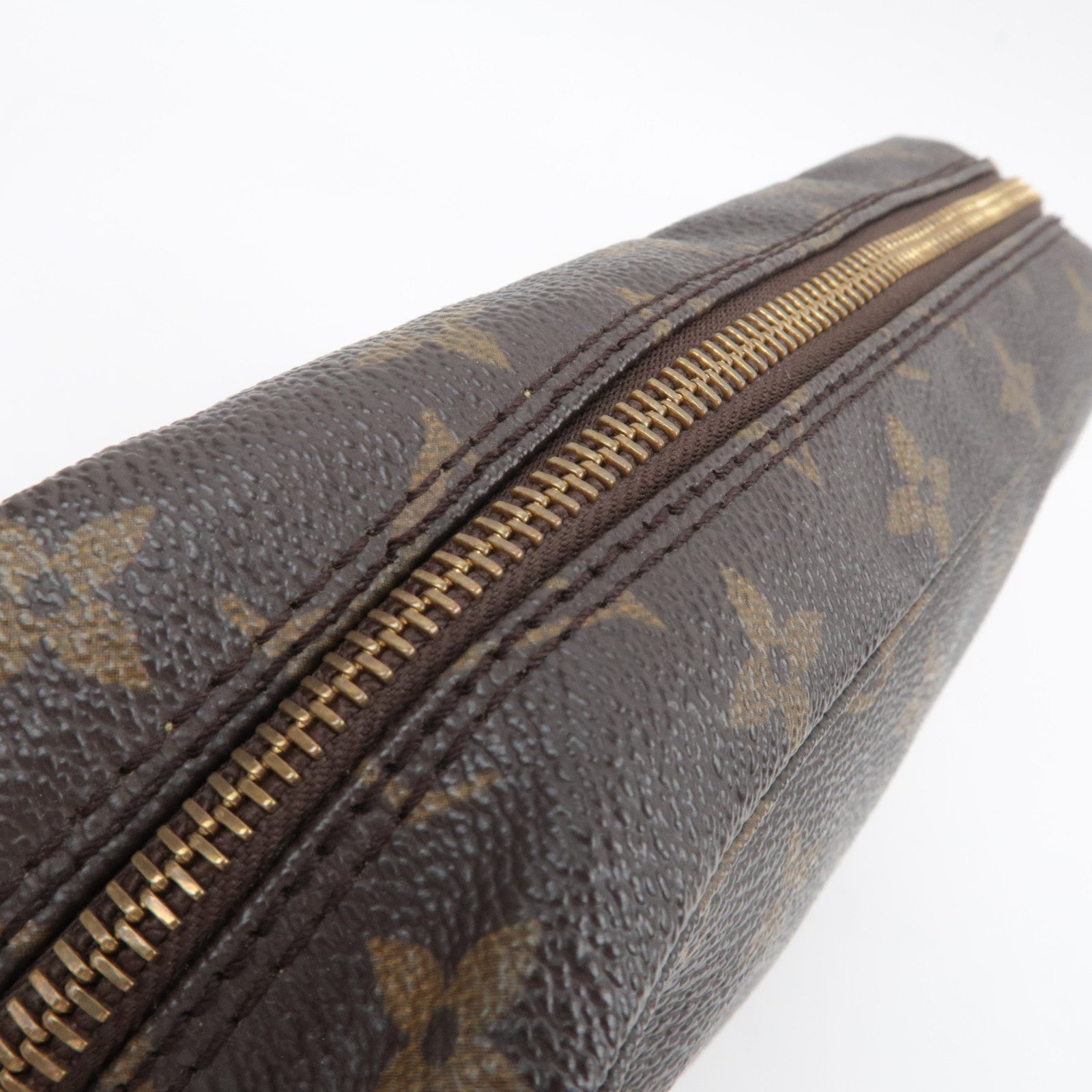 Louis Vuitton Monogram Trousse Toilette 23 Toiletry Bag M47524