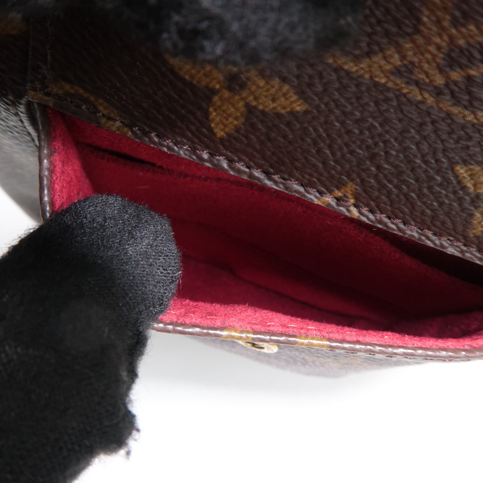 Louis Vuitton Monogram Partition Wristlet M51901