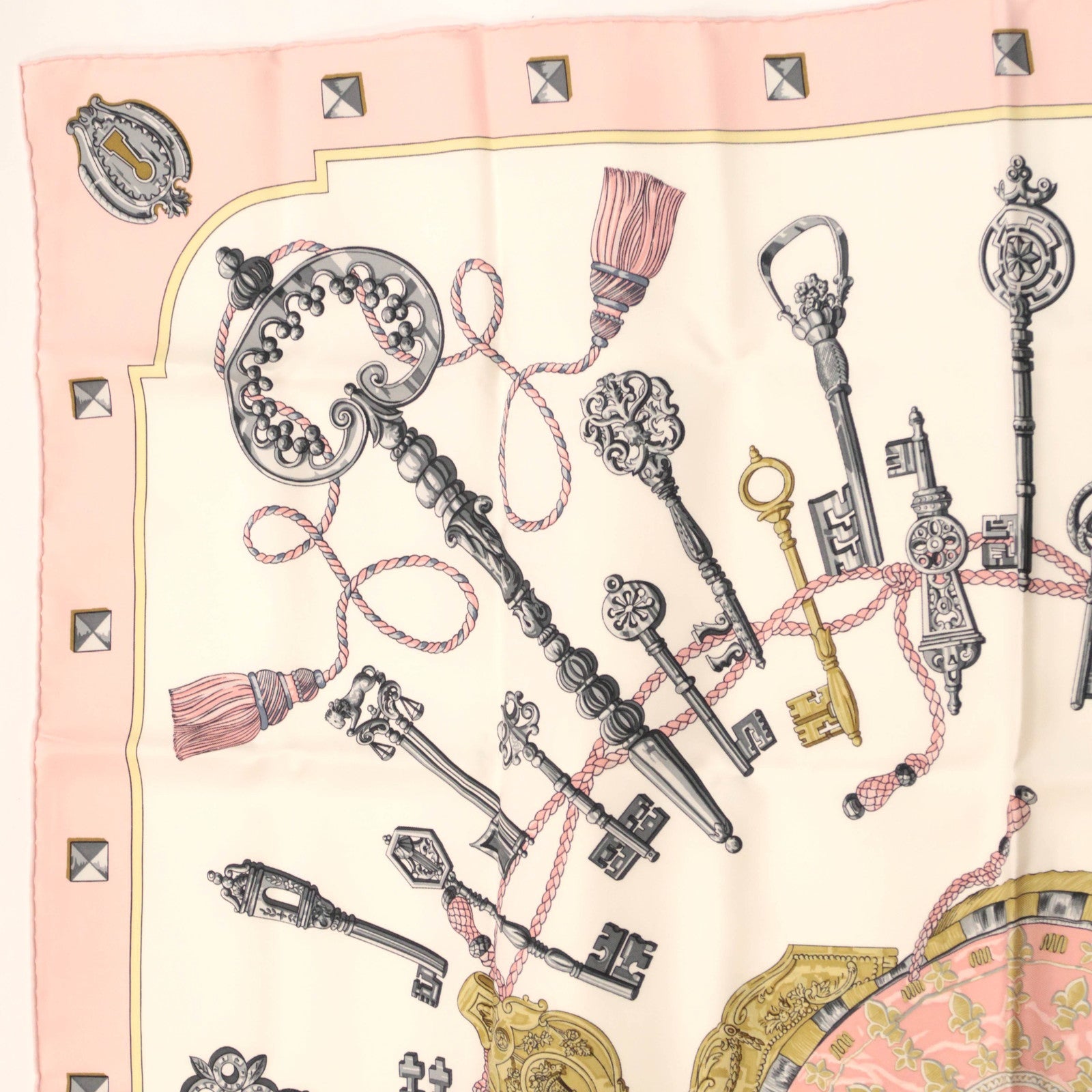 HERMES Carre 90 Scarf LES CLES THE KEYS RARE 100% Silk Pink White