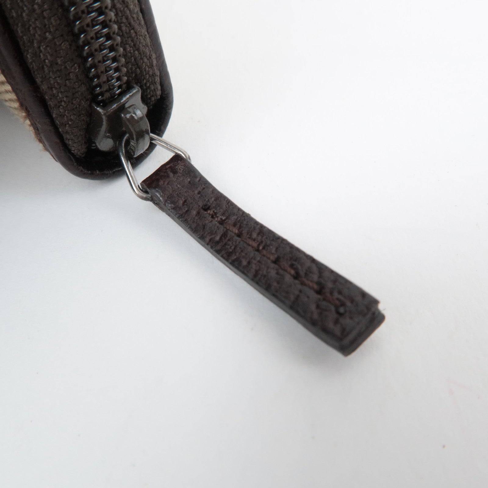 GUCCI GG Canvas Coin Case Beige Brown 115255