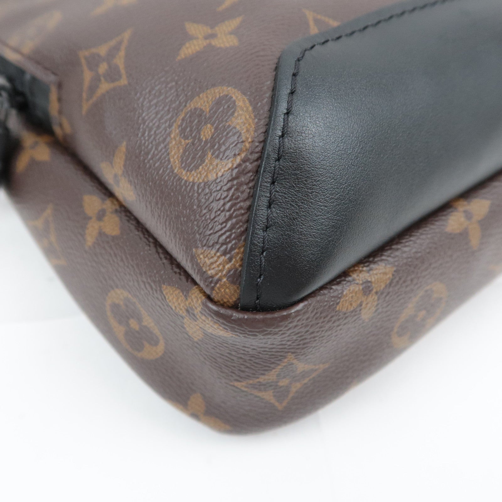 Louis Vuitton Monogram Macassar Avenue Sling Bag Body Bag M45897
