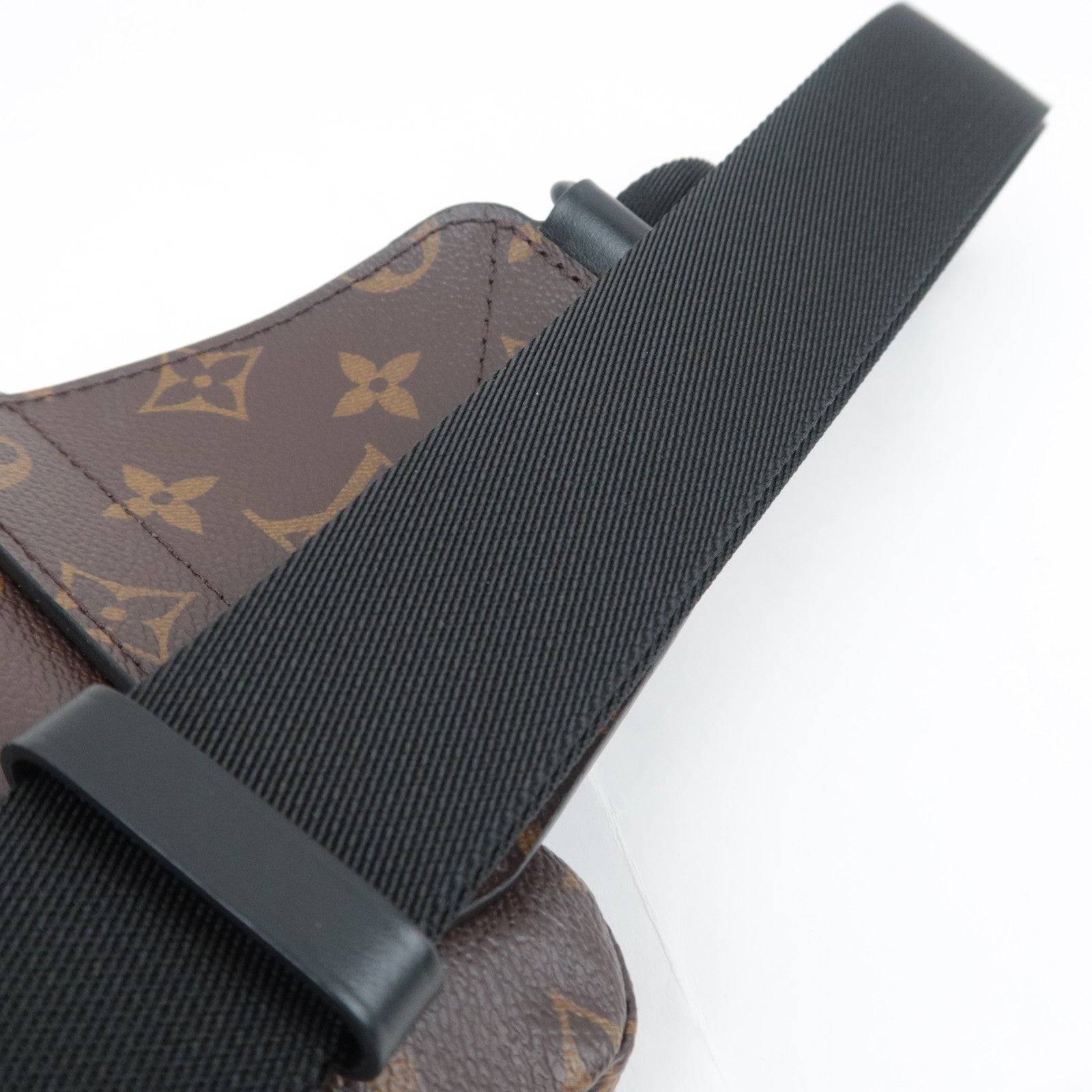 Louis Vuitton Monogram Macassar Avenue Sling Bag Body Bag M45897