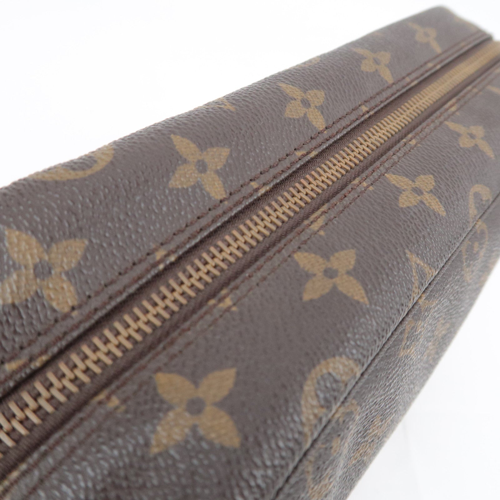 Louis Vuitton Monogram Trousse Toilette 28 Toiletry Bag M47522