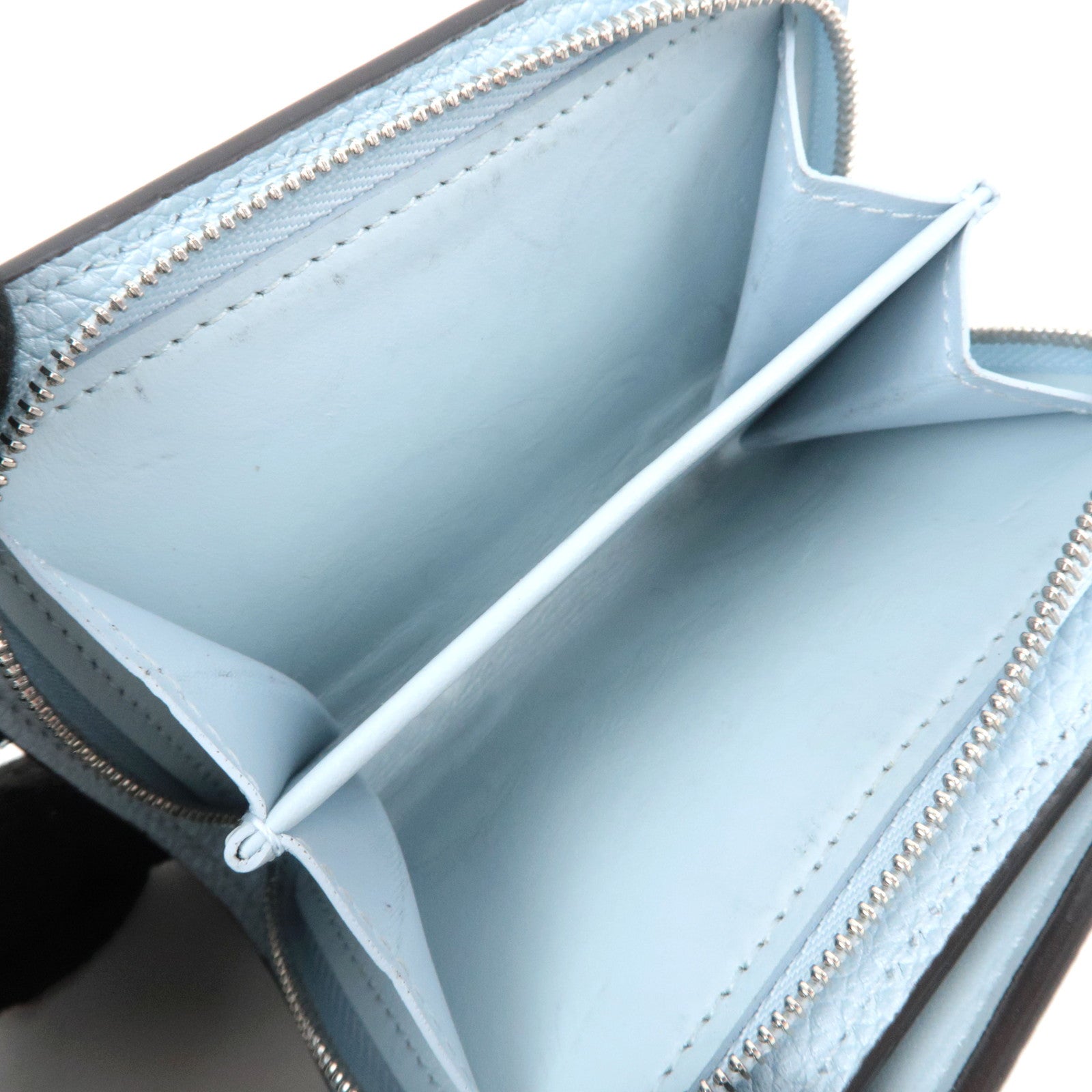 Louis Vuitton Monogram Mahina Portefeuille Claire Mineral Blue M83502