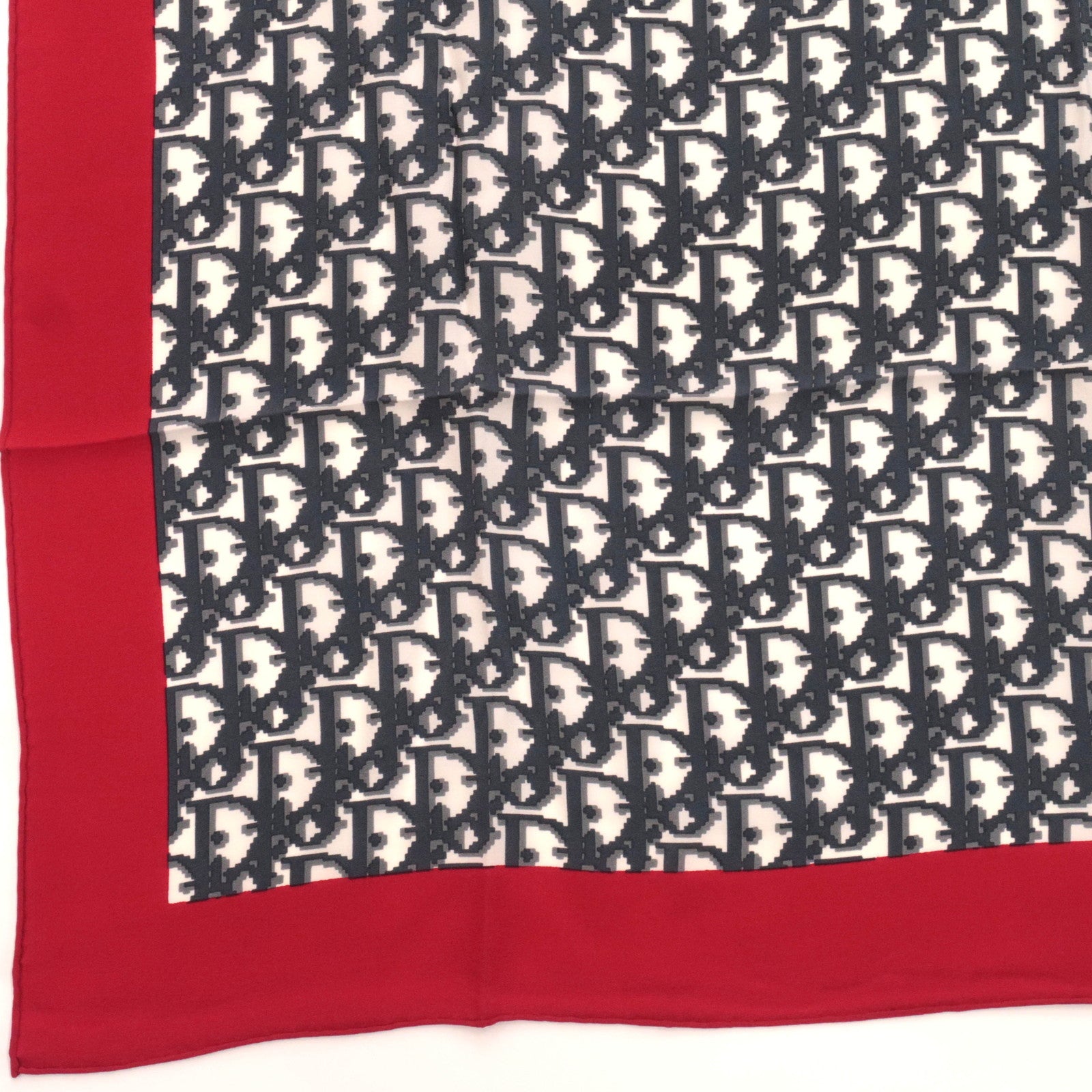 Christian Dior Trotter Scarf 100% Silk Gray Red