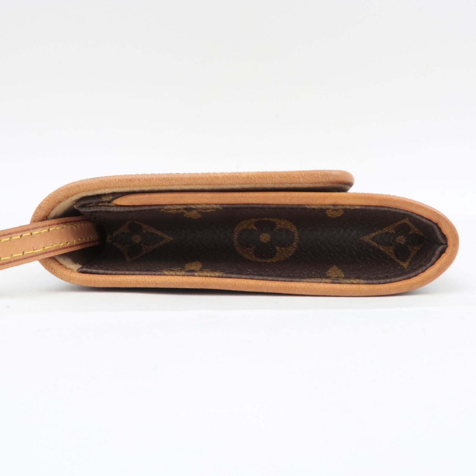 Louis Vuitton Monogram Pochette Twin GM Shoulder Bag M5185