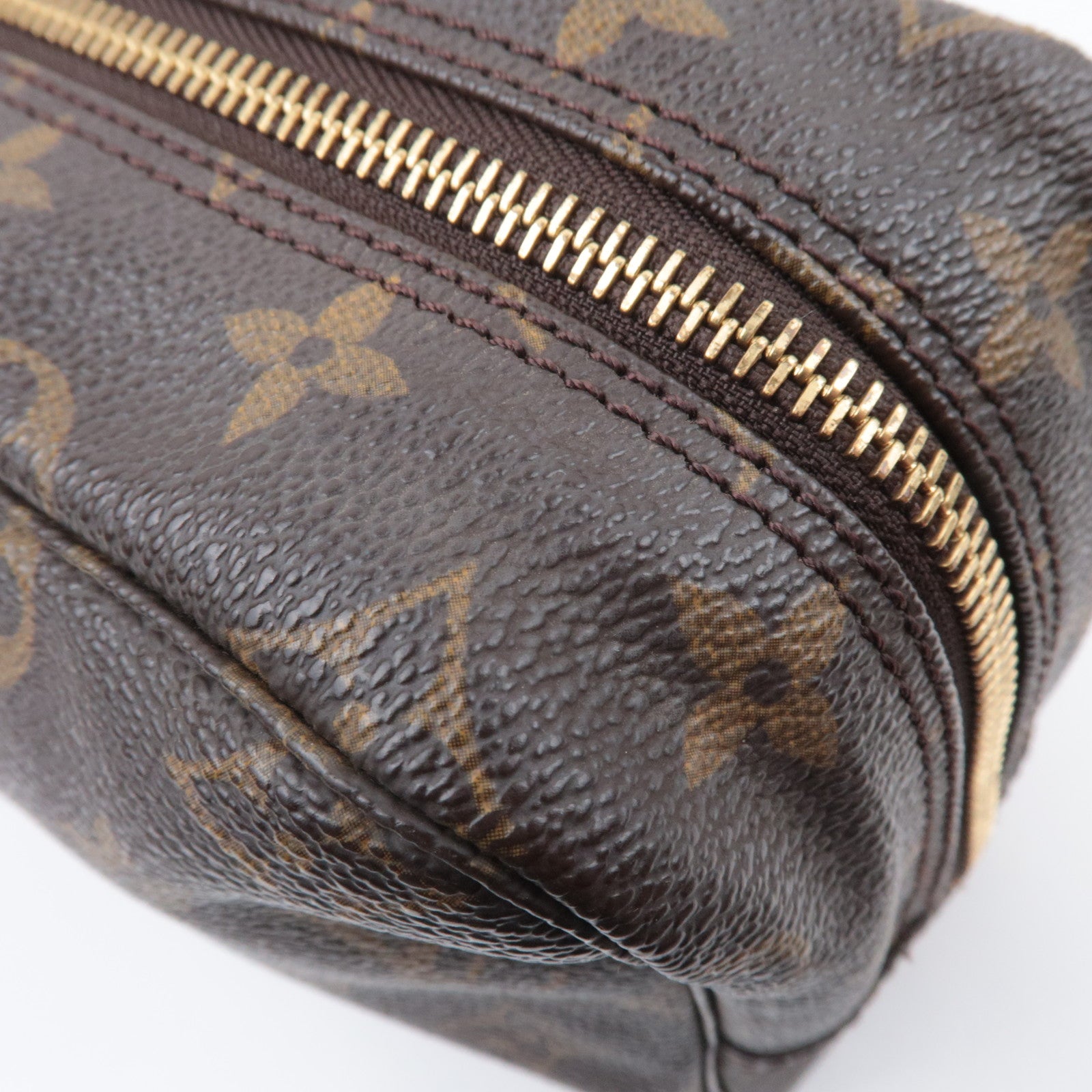 Louis Vuitton Monogram Trousse Toilette 28 Toiletry Bag M47522