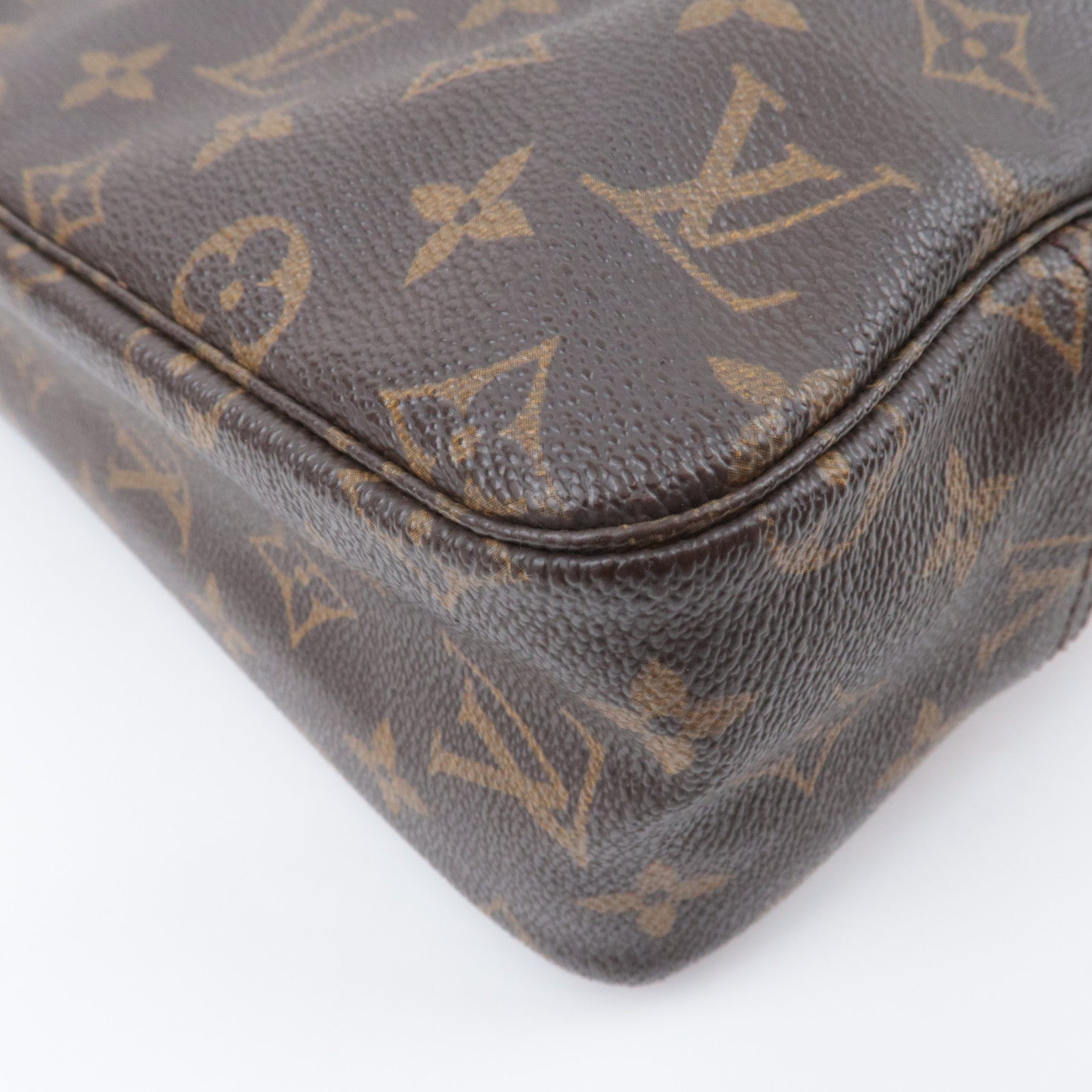 Louis Vuitton Monogram Trousse Toilette 28 Toiletry Bag M47522
