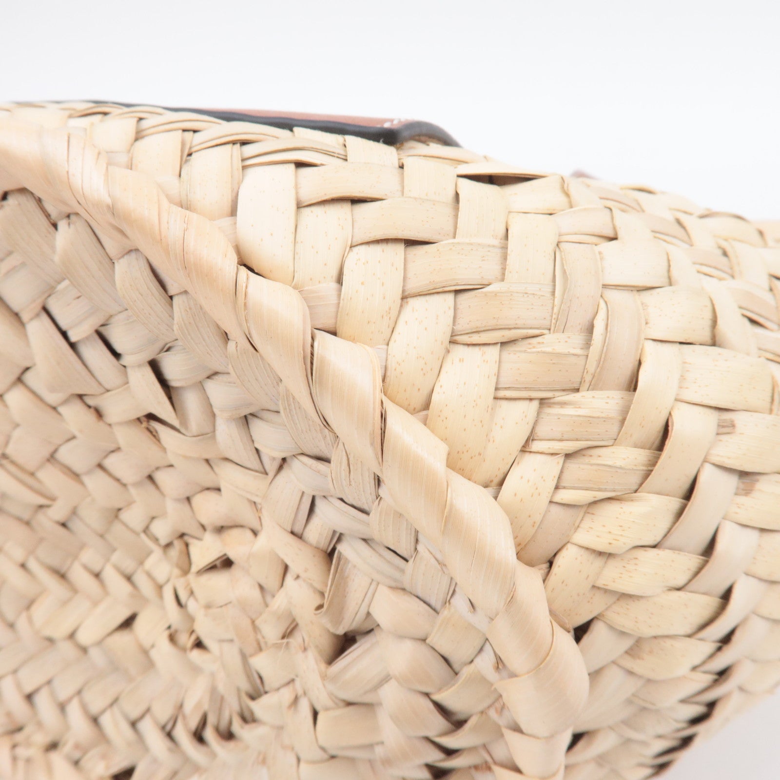 LOEWE Small Basket Bag Raffia Tan